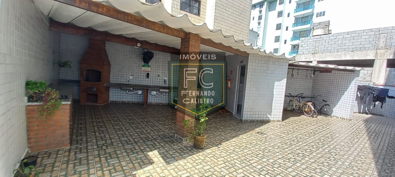 Apartamento 2 dormitórios 2 banheiros amplo de frente para a rua, 1 vaga, condominio com espaço grill, 150 mts da praia, vila caiçara, praia grande sp