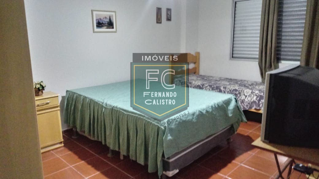 Apartamento Tipo Garden, com 2 Dormitórios e Terraço / Quintal com vista para o mar, e alguns passos da praia, no Coração do Centro, Mongaguá - SP