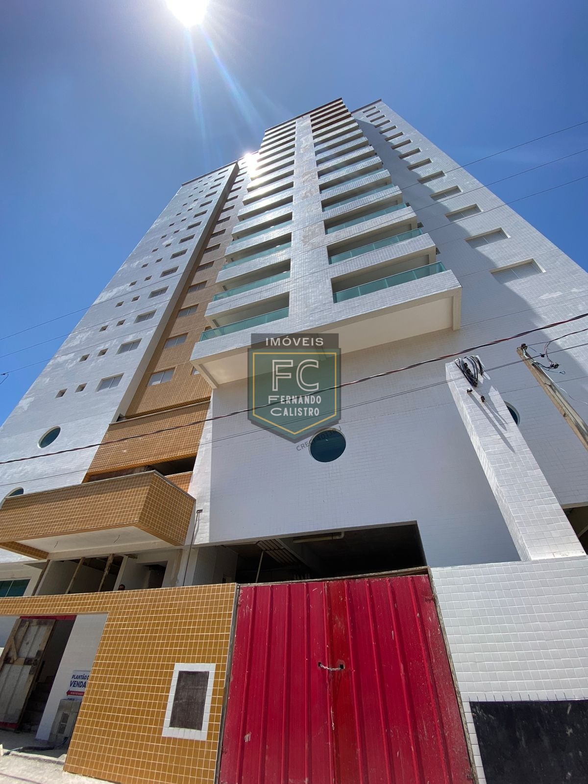 Apartamento 2 dormitórios (1 suíte) andar alto, varanda gourmet c/ vista p/ o mar, condomínio lazer completo frente ao mar, v. Atlântica, mongaguá sp