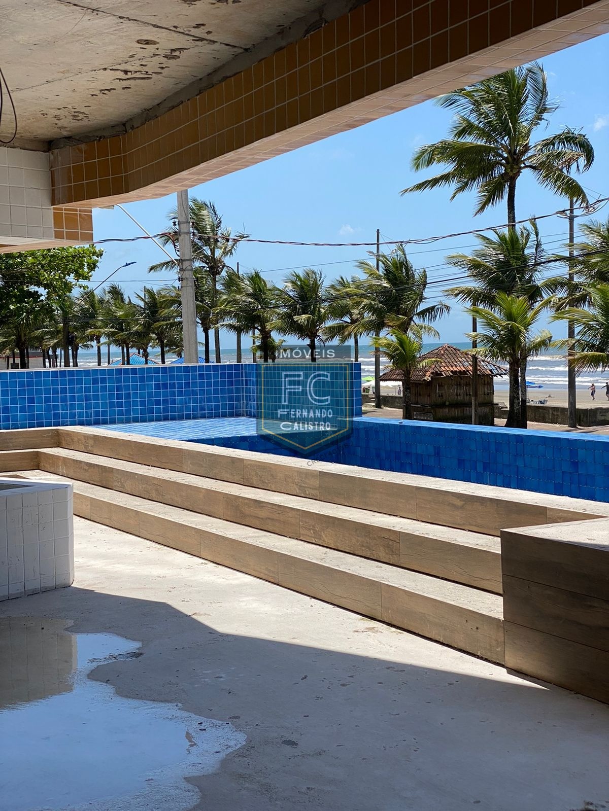 Apartamento 2 dormitórios (1 suíte) andar alto, varanda gourmet c/ vista p/ o mar, condomínio lazer completo frente ao mar, v. Atlântica, mongaguá sp