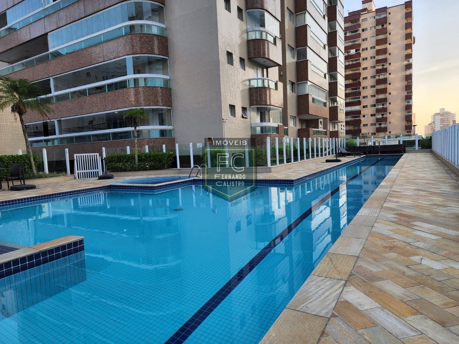 Apartamento altíssimo padrão 3 suítes, varanda envidraçada c