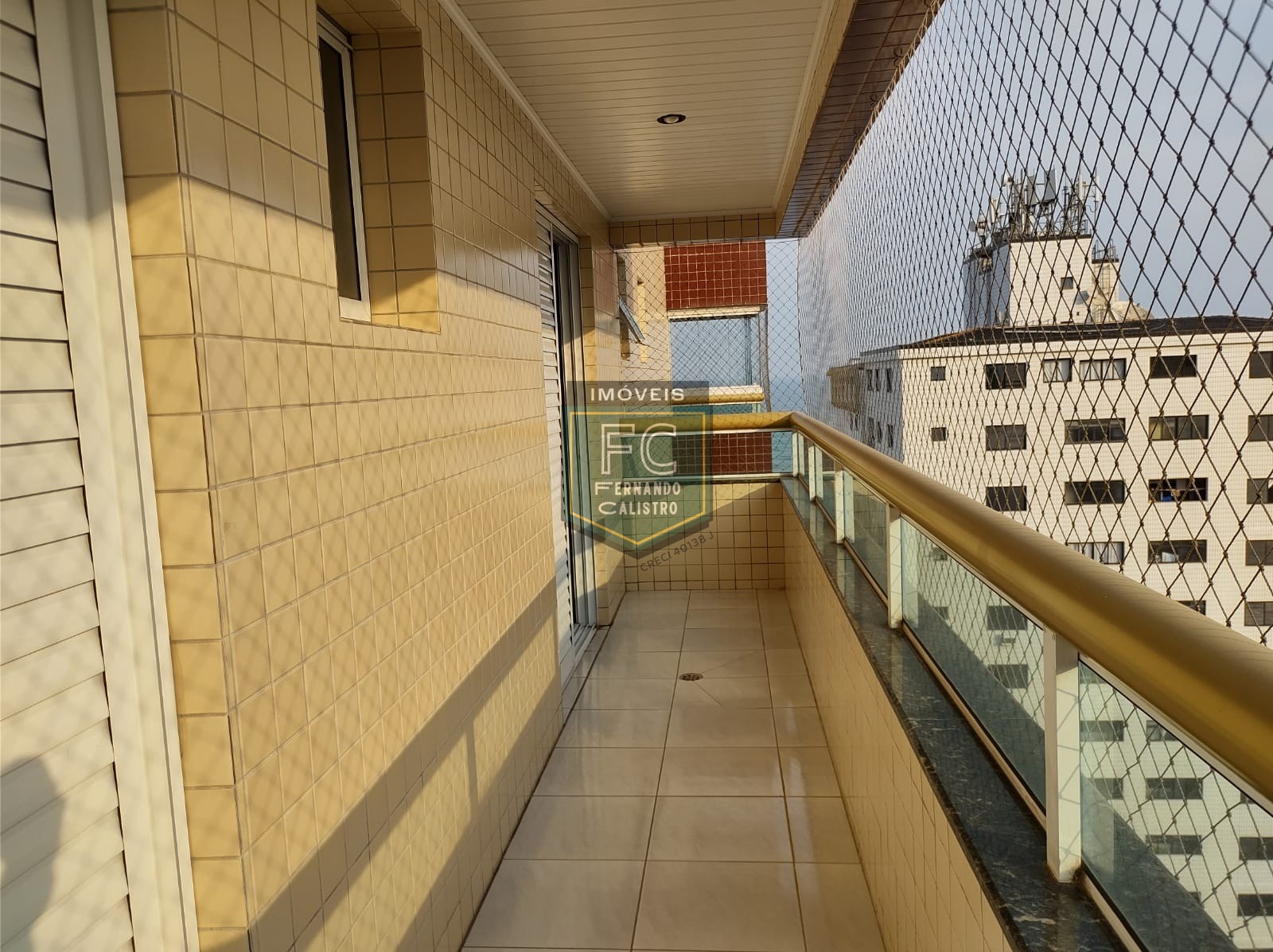 Apartamento alto padrão 3 suítes, vista para o mar, 2 varandas (1 com churrasqueira), 140m², piscina, R$ 630.000 - v. Caiçara - praia grande/sp