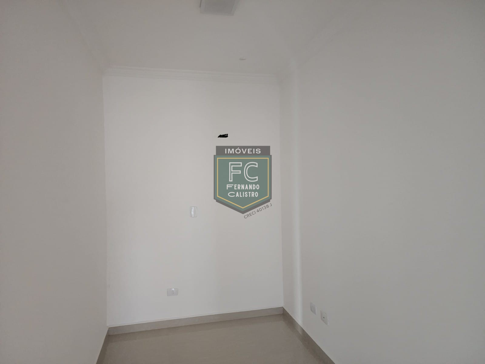 Apartamento Altíssimo Padrão 3 Suítes, Varanda Envidraçada c/ Churrasqueira e Vista p/ o Mar, Passos da Praia, 3 Vagas, V. Caiçara, Praia Grande SP