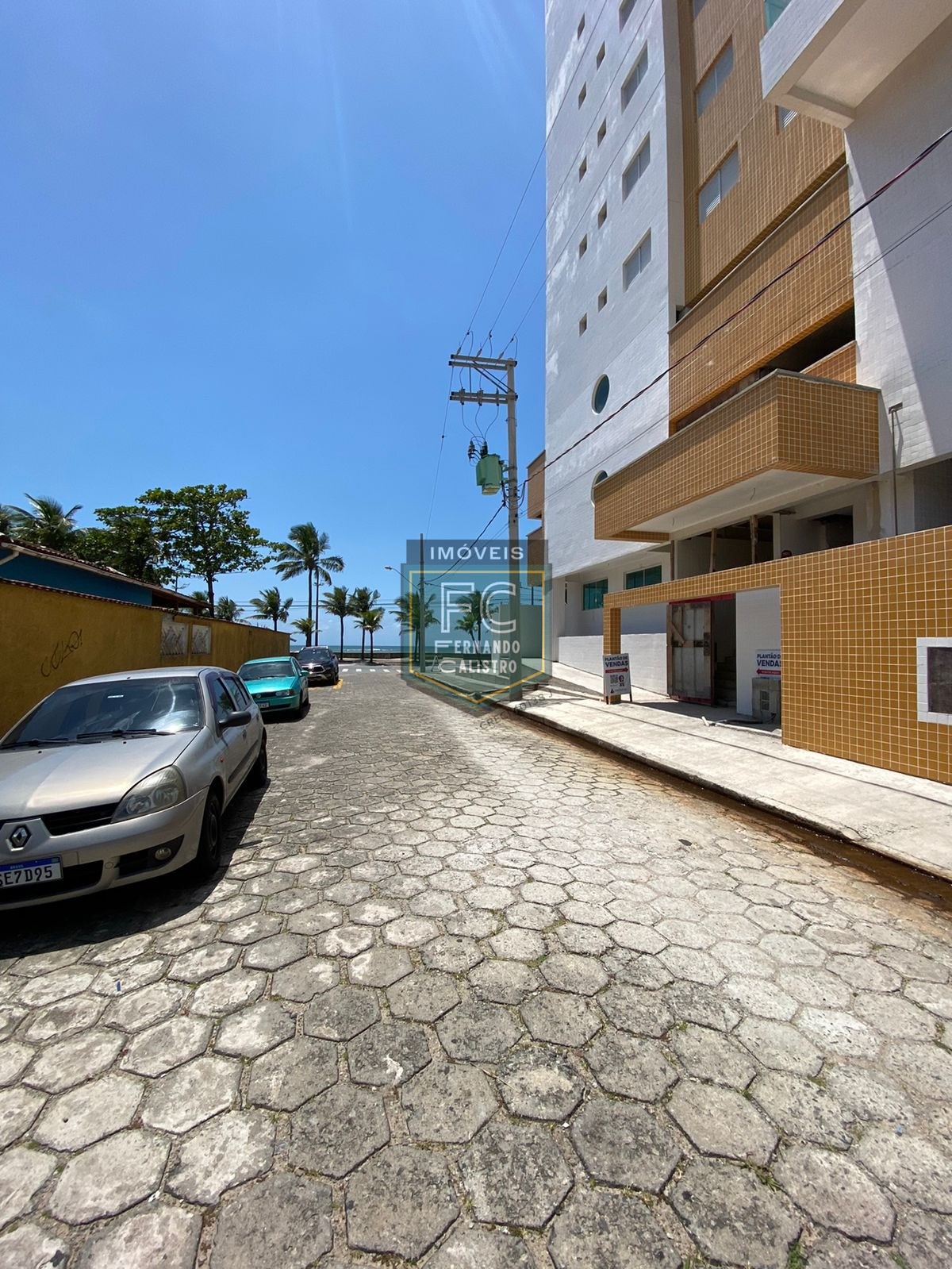 Apartamento 2 dormitórios (1 suíte) andar alto, varanda gourmet c/ vista p/ o mar, condomínio lazer completo frente ao mar, v. Atlântica, mongaguá sp