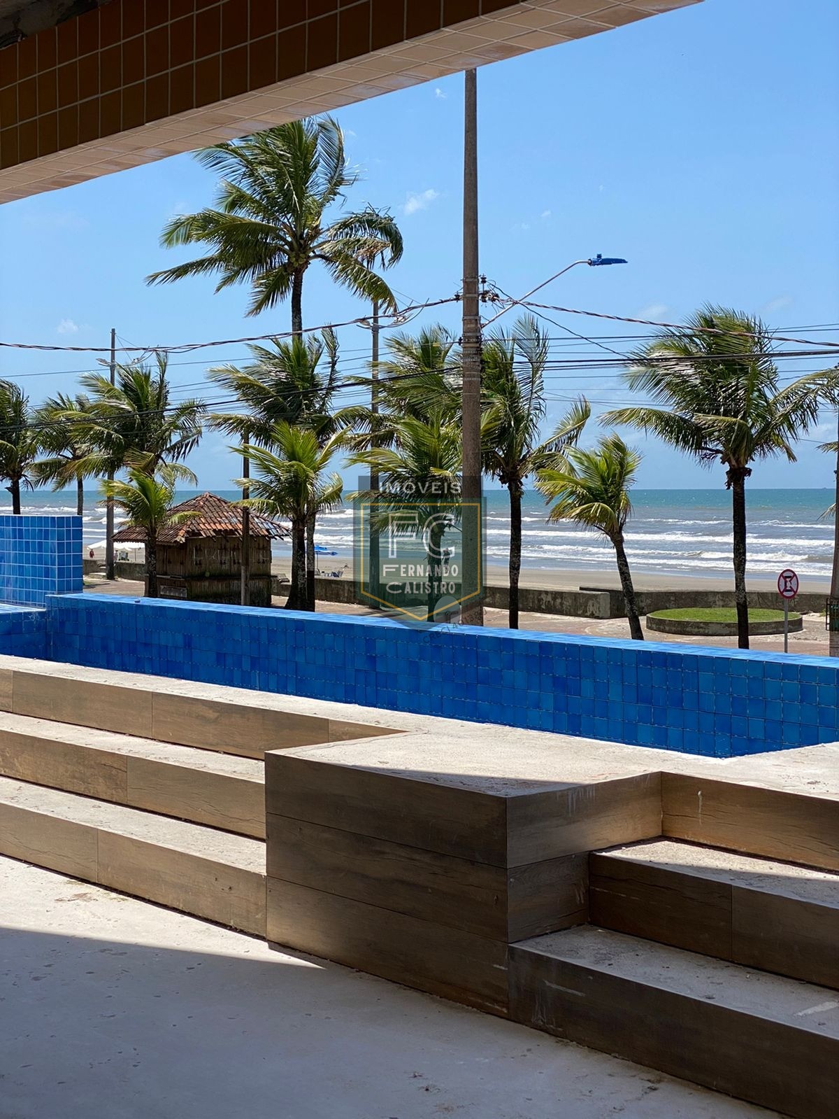 Apartamento 2 dormitórios (1 suíte) andar alto, varanda gourmet c/ vista p/ o mar, condomínio lazer completo frente ao mar, v. Atlântica, mongaguá sp