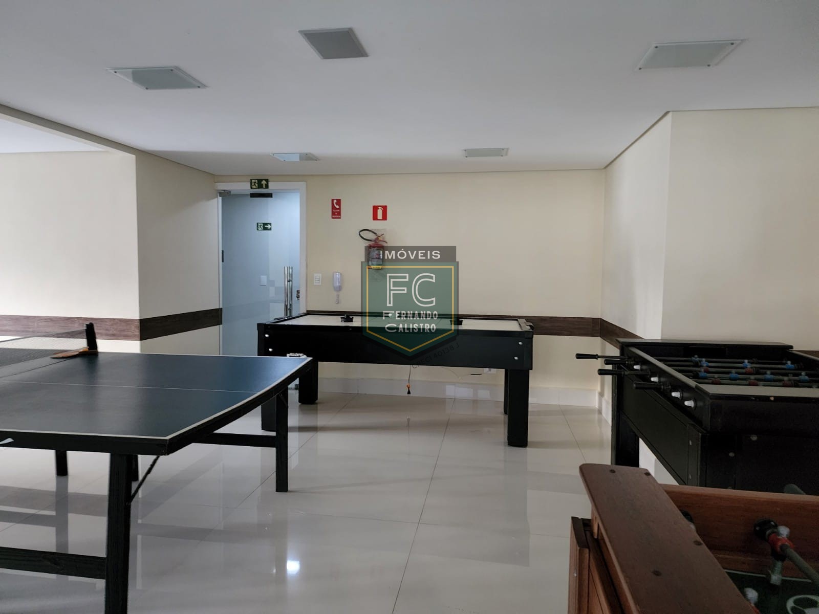 Apartamento altíssimo padrão 3 suítes, varanda envidraçada c