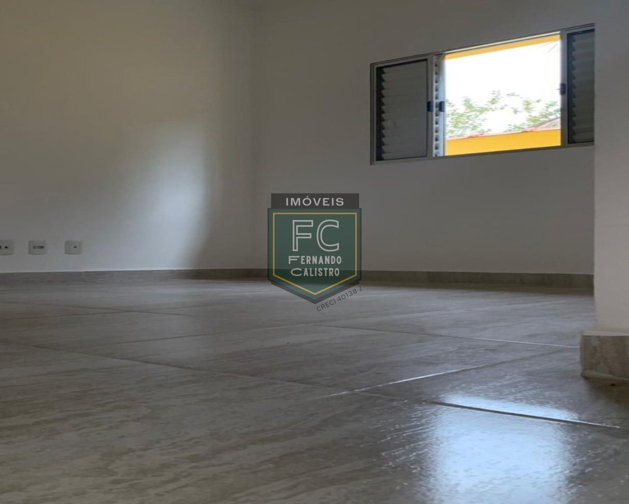 Casa nova individual com 2 dormitórios (1 suíte) 60 m², proxima à avenida, 500 mts da praia, à venda por R$ 240.000 - solemar - praia grande/sp.