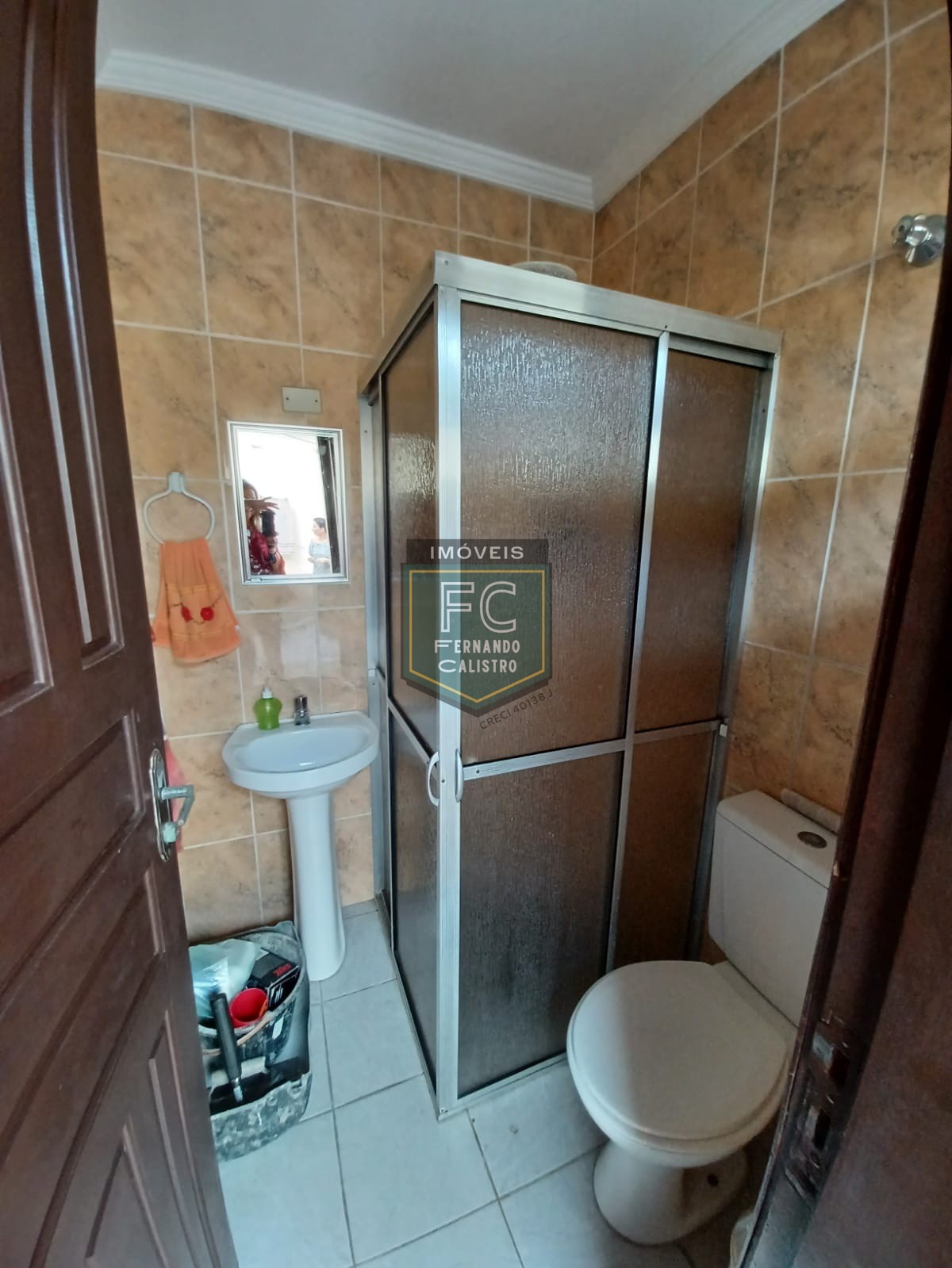 Casa Isolada Lote Inteiro 3 Dormitórios (1 Suíte) + Edícula, Área Gourmet c/ Churrasqueira, 4 Vagas, 160 m² Á. Construída, Caiçara, Praia Grande SP