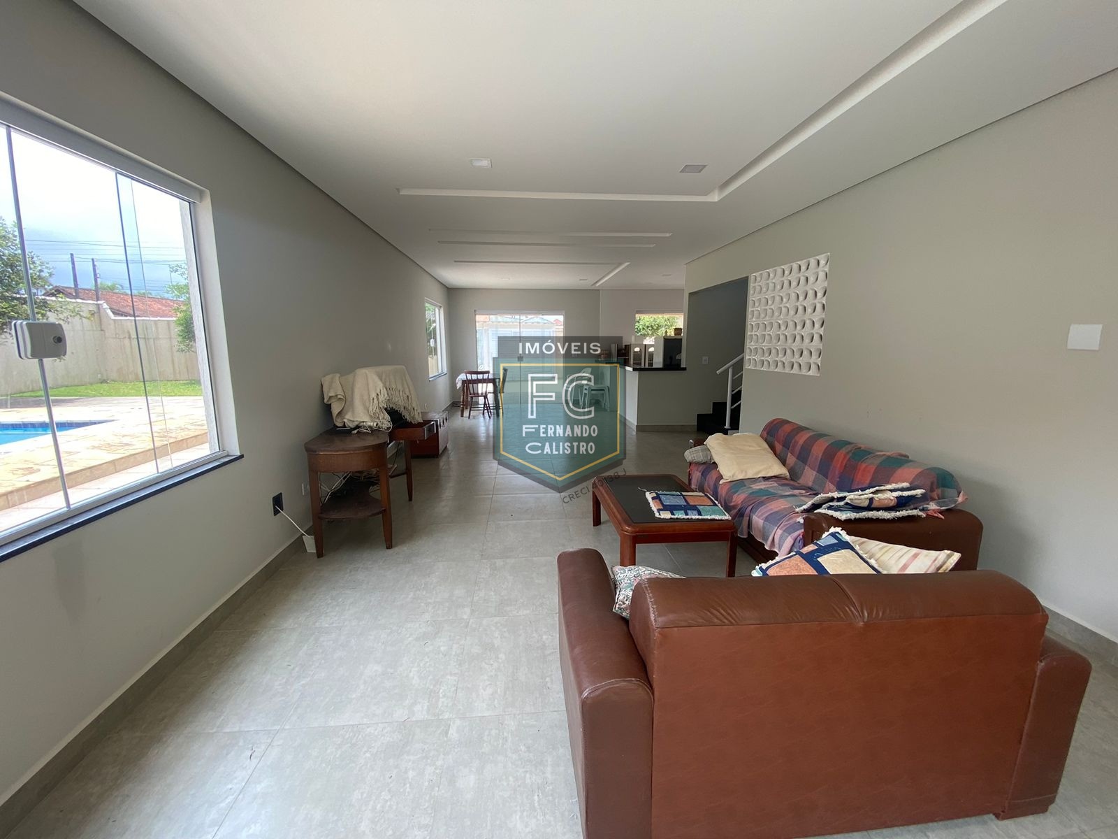 Espaçoso sobrado altissimo padrão 4 dormitórios (2 suítes), 165 m², piscina, área gourmet completa, 4 vagas, local nobre e valorizado, flórida, pg/sp