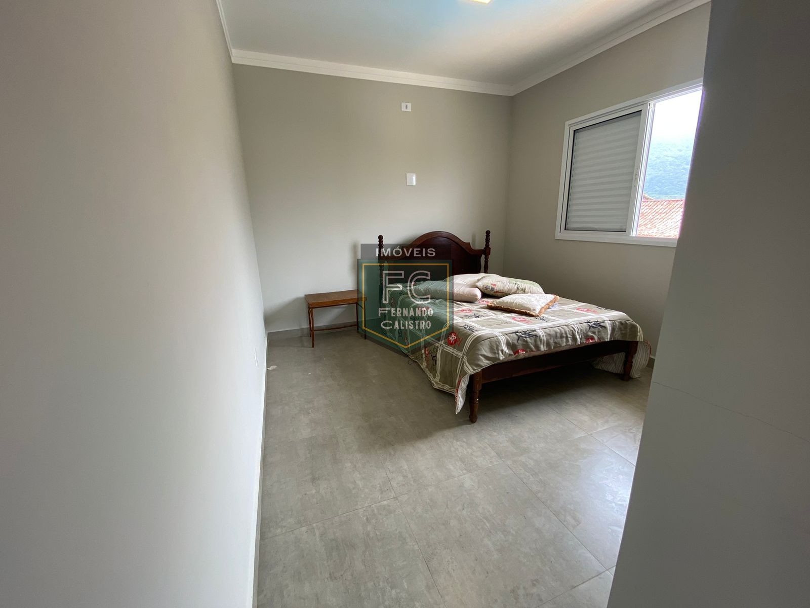 Espaçoso sobrado altissimo padrão 4 dormitórios (2 suítes), 165 m², piscina, área gourmet completa, 4 vagas, local nobre e valorizado, flórida, pg/sp