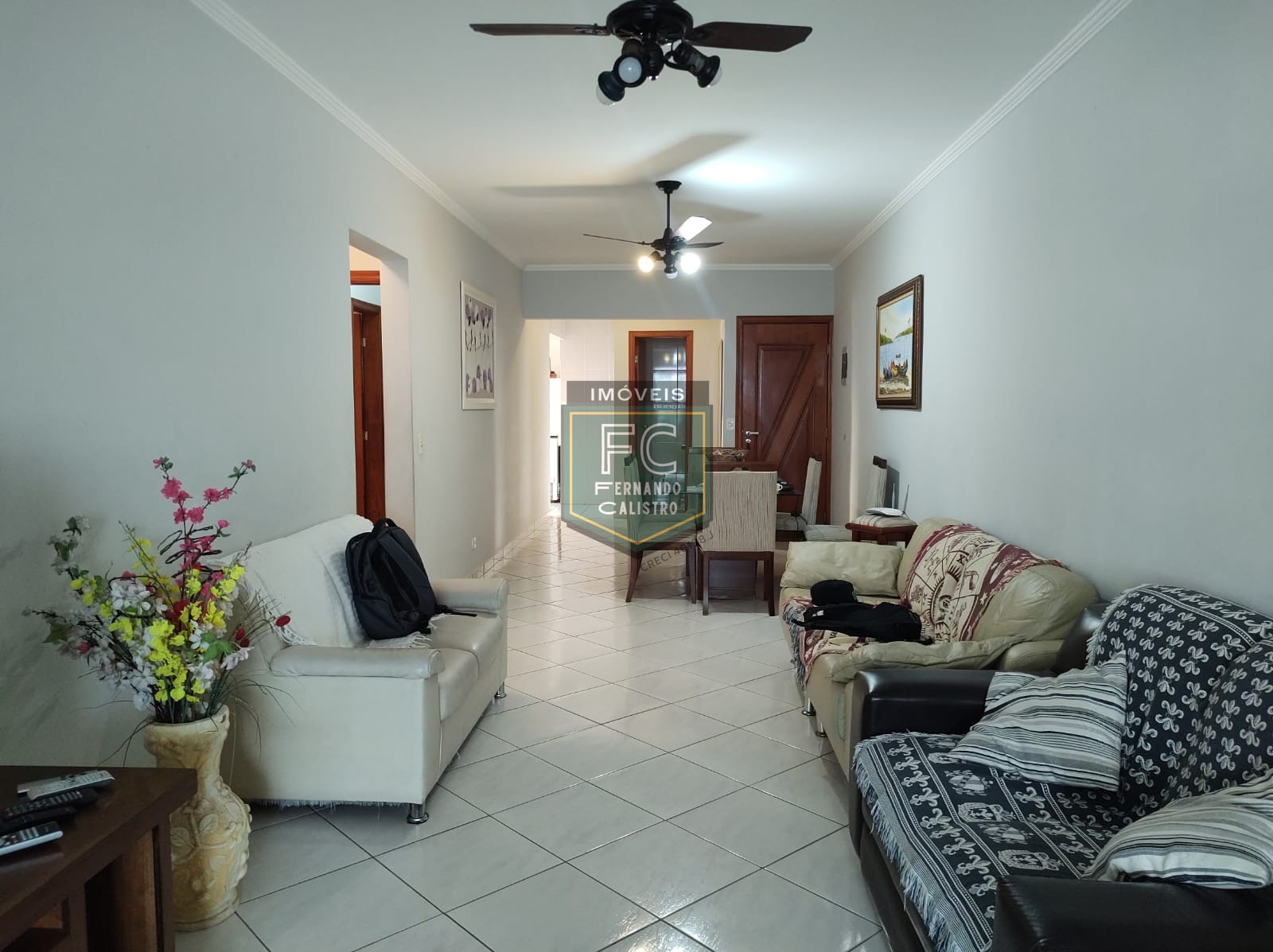 Apartamento alto padrão 3 suítes, vista para o mar, 2 varand