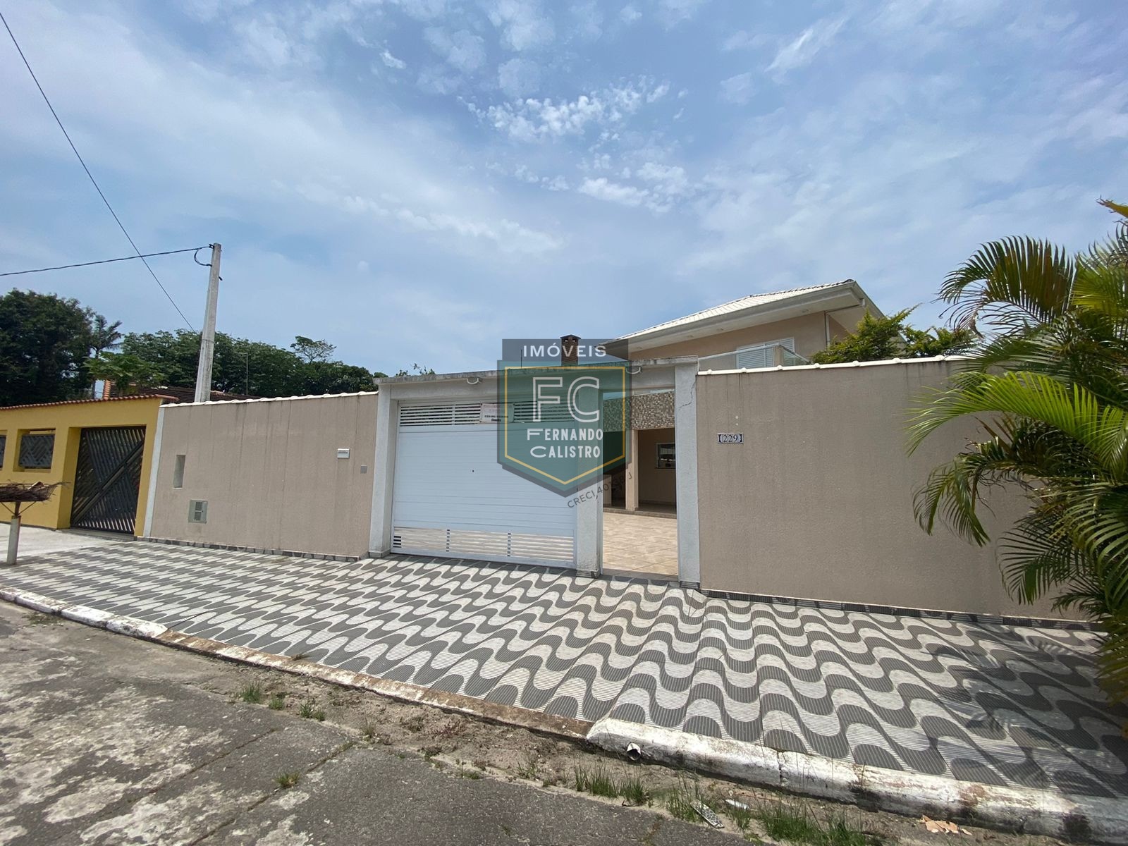 Espaçoso sobrado altissimo padrão 4 dormitórios (2 suítes), 