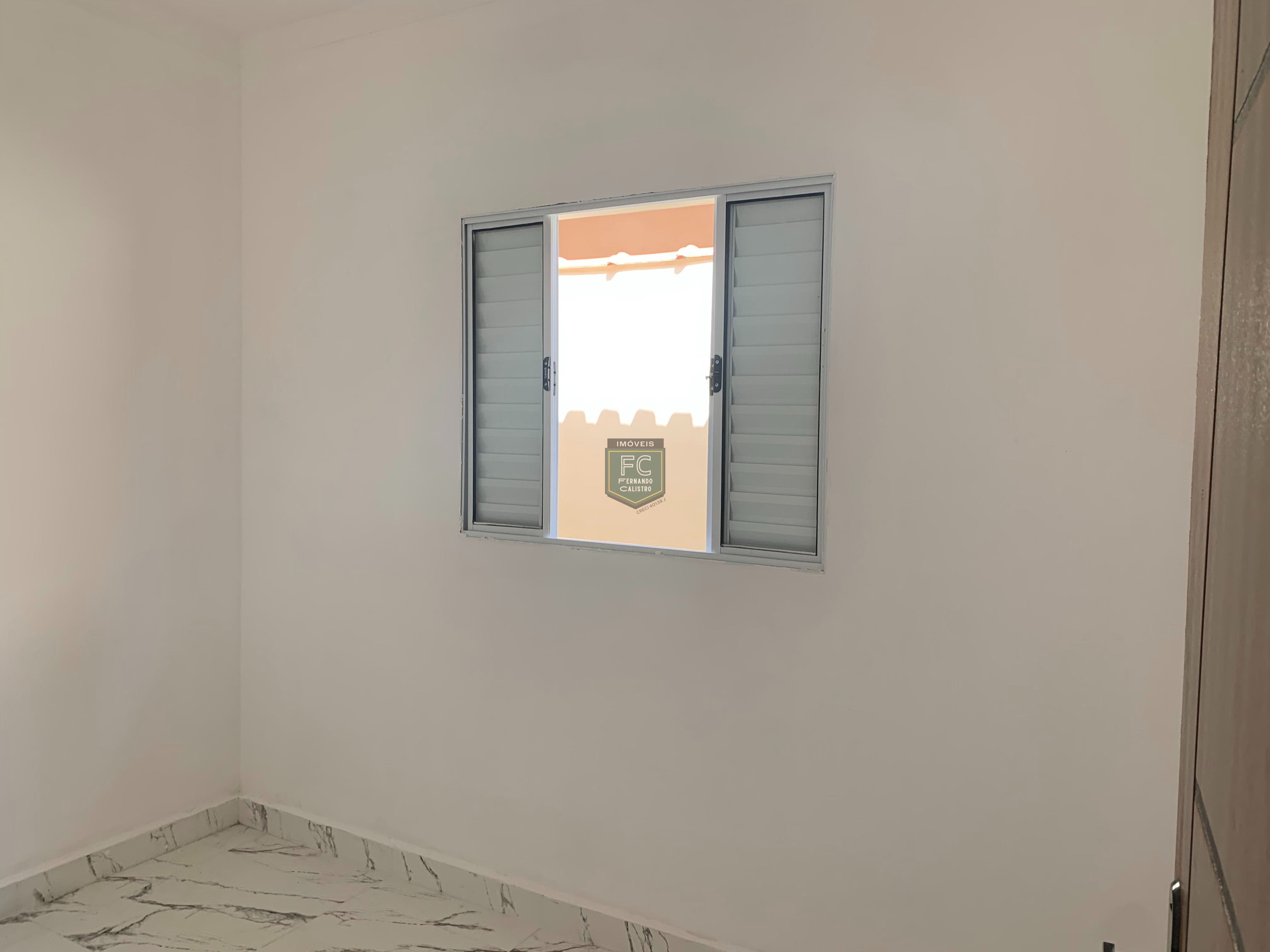 Casas geminadas térreas novas próx. A praia, 3 dormitórios (1 suite), piscina, espaço gourmet c/ churrasqueira, 2 vagas, v. Anhanguera, mongaguá - sp