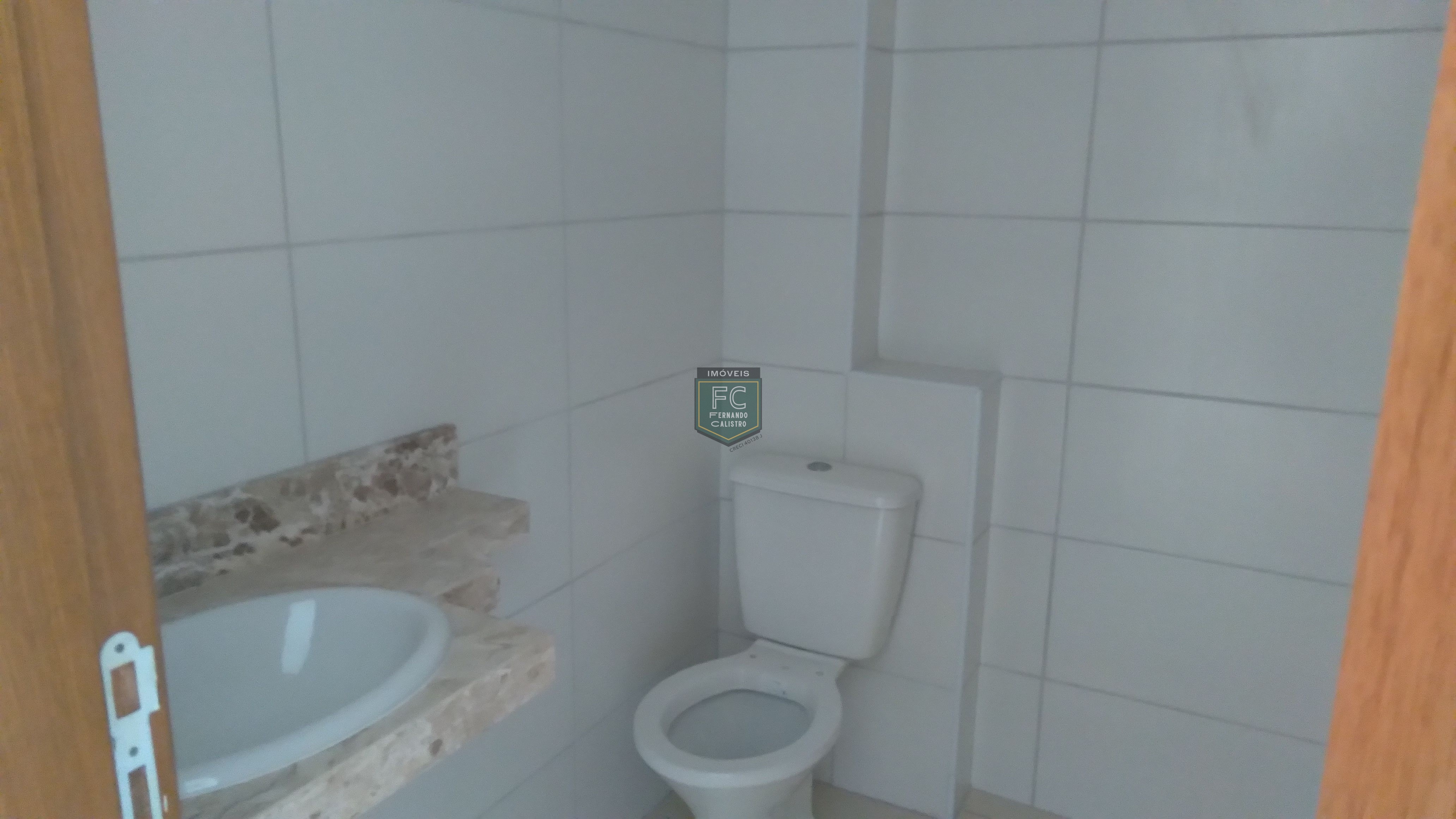 Apartamento novo 2 dormitórios (1 suíte), varanda c/ vista p/ o mar, condomínio frente mar c/ lazer completo na cobertura, jd. Real, praia grande, sp