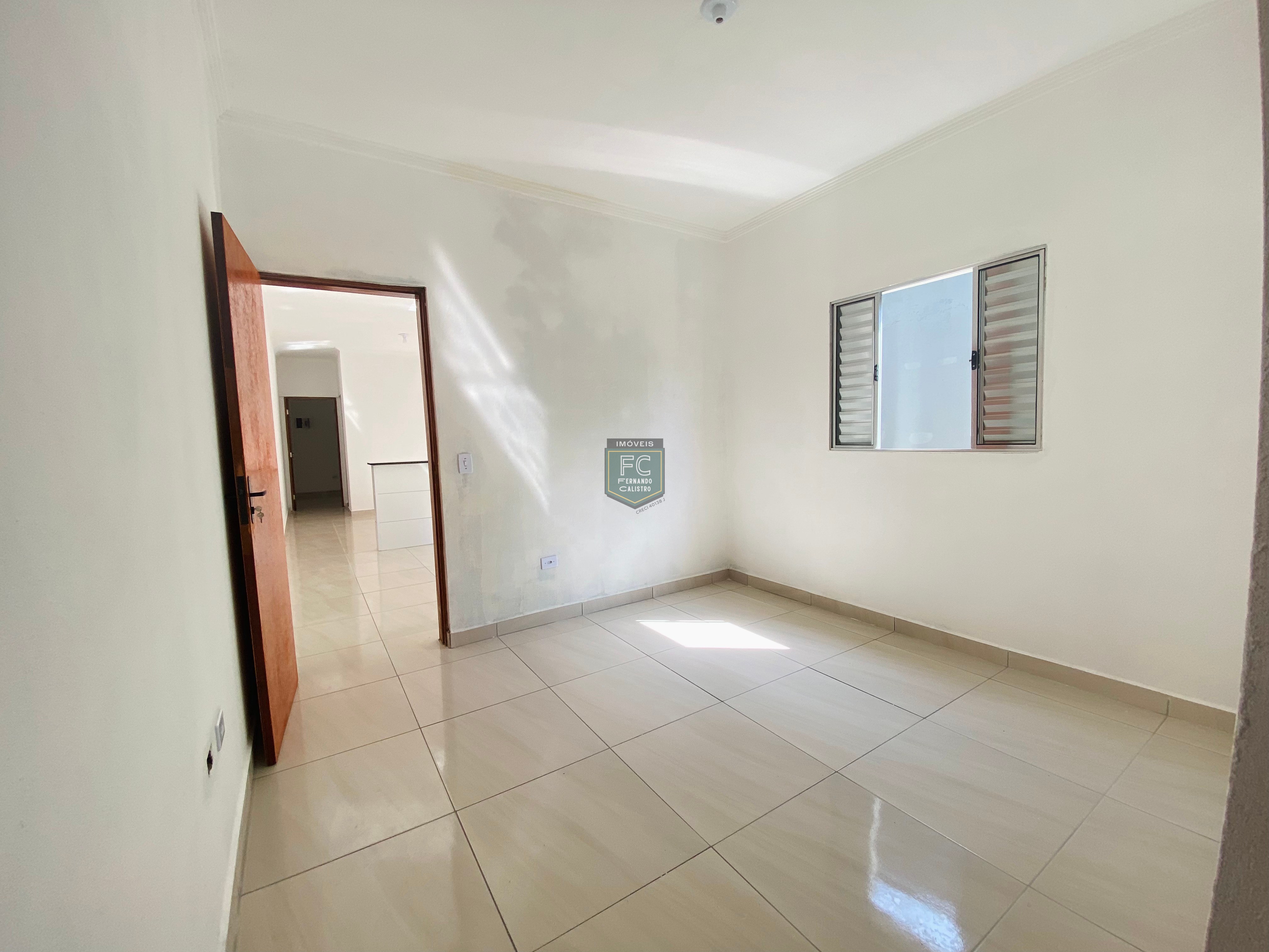 Casa térrea nova 2 dormitórios (1 suíte) pronta, perto da pr
