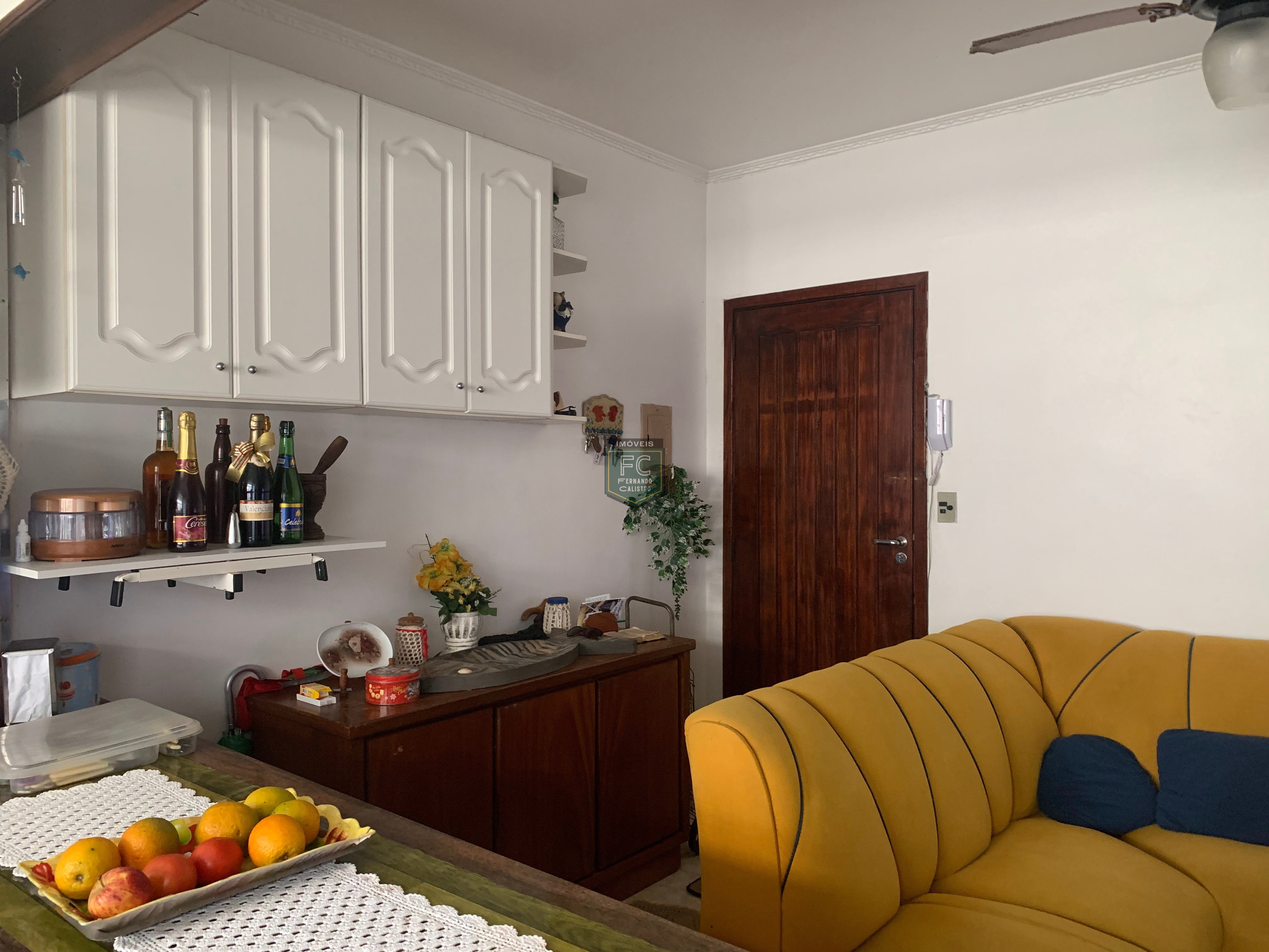 Apartamento 2 dormitórios 53 m2, a apenas 200 mts da praia, mobiliado, primeiro andar de escada, região central, vila atlântica, mongaguá - sp