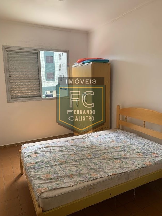 Apartamento 2 dormitórios ensolarado frente rua, a passos da praia, mobiliado, 1º andar de escada, financia, região central, v. Atlântica, mongaguá sp