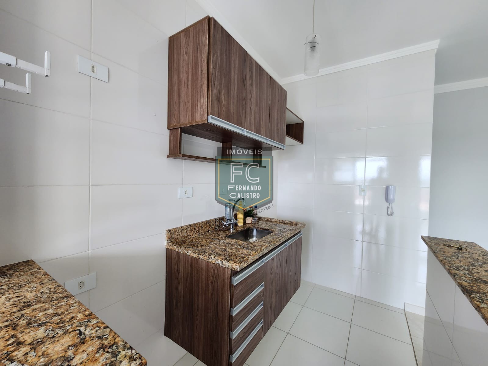 Apartamento 2 dormitórios, varanda gourmet c/ vista p/ o mar, 65 m², lazer completo no condomínio, perto da praia, local nobre, centro, mongaguá/sp