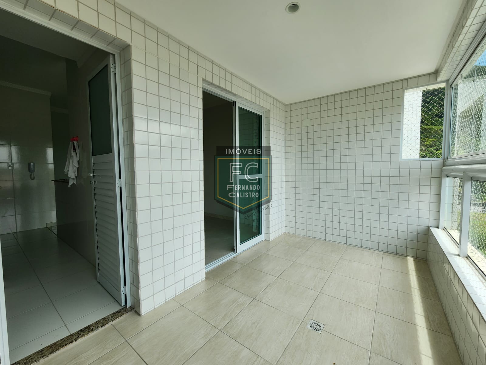 Apartamento 2 dormitórios, varanda gourmet c/ vista p/ o mar, 65 m², lazer completo no condomínio, perto da praia, local nobre, centro, mongaguá/sp