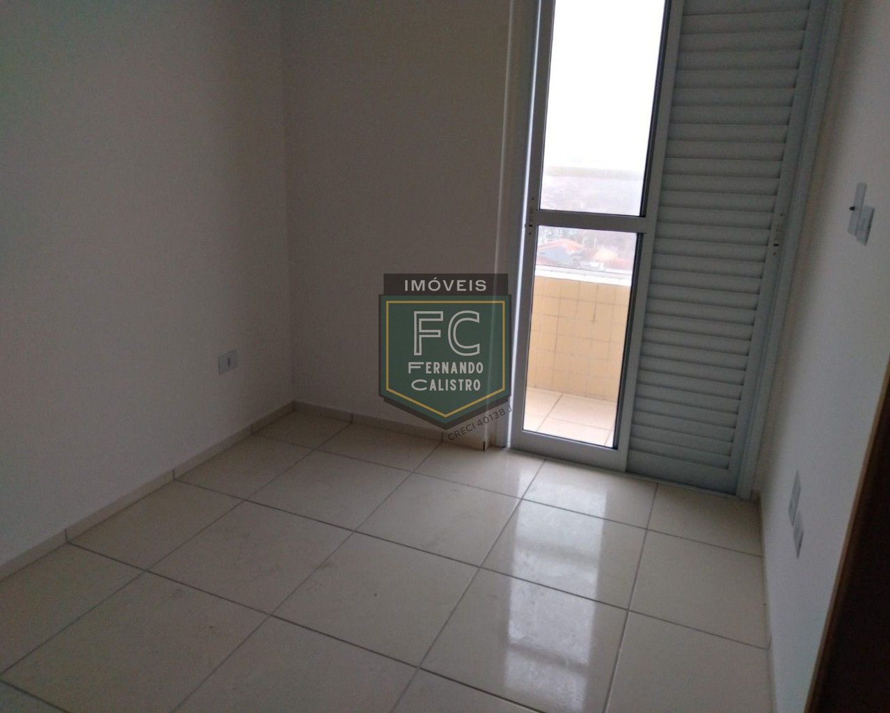 Apartamento novo 2 dormitórios (1 suíte), varanda c/ vista p