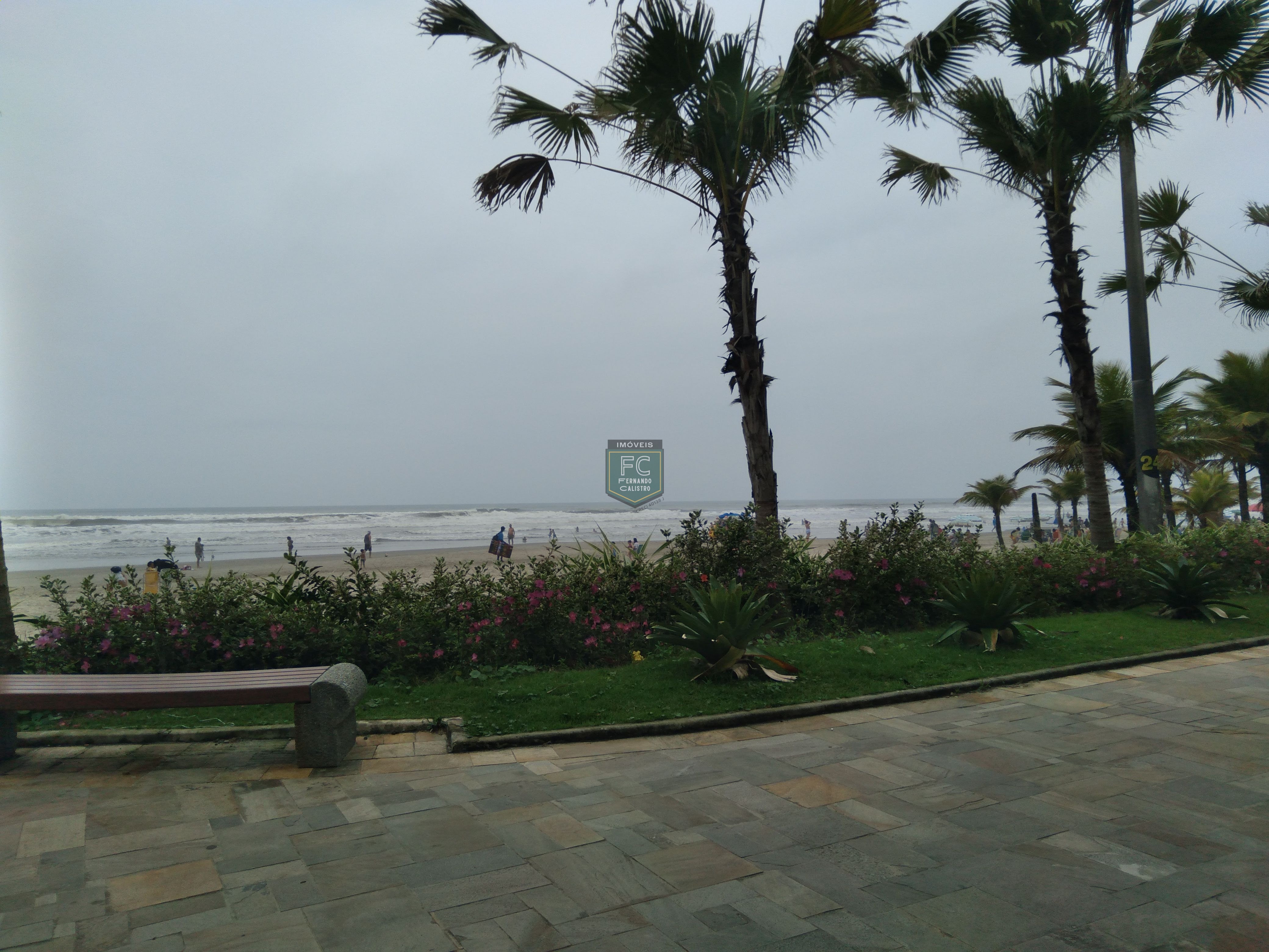 Apartamento novo 2 dormitórios (1 suíte), varanda c/ vista p/ o mar, condomínio frente mar c/ lazer completo na cobertura, jd. Real, praia grande, sp