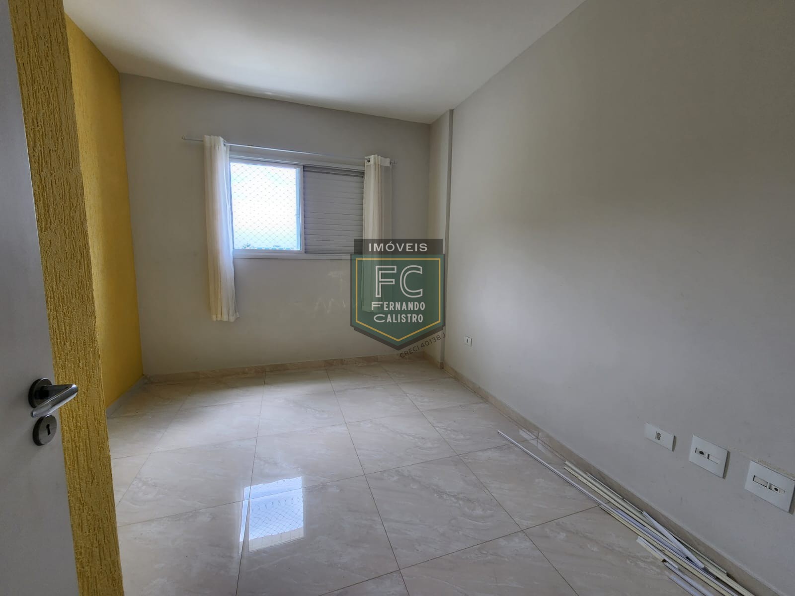 Apartamento 2 dormitórios, varanda gourmet c/ vista p/ o mar, 65 m², lazer completo no condomínio, perto da praia, local nobre, centro, mongaguá/sp