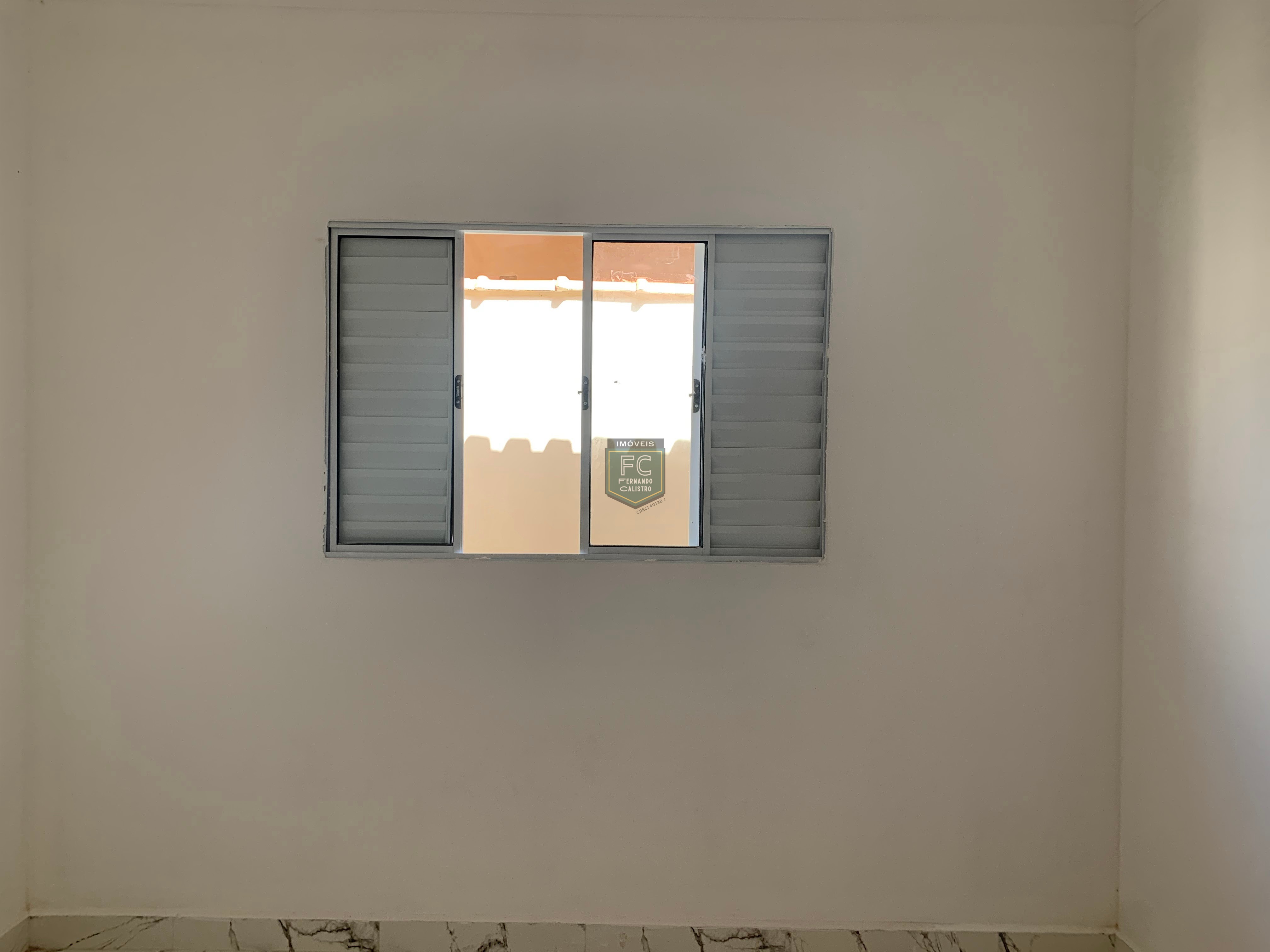 Casas geminadas térreas novas próx. A praia, 3 dormitórios (1 suite), piscina, espaço gourmet c/ churrasqueira, 2 vagas, v. Anhanguera, mongaguá - sp