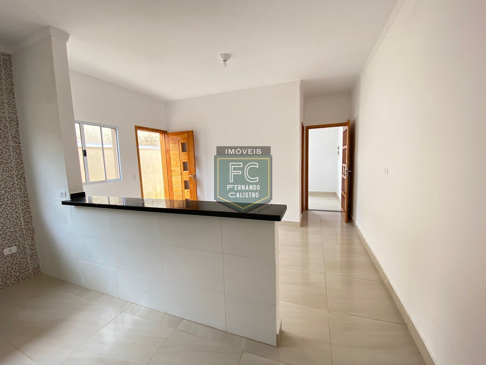 Casa nova isolada pronta 2 dormitórios (1 suíte), piscina c/
