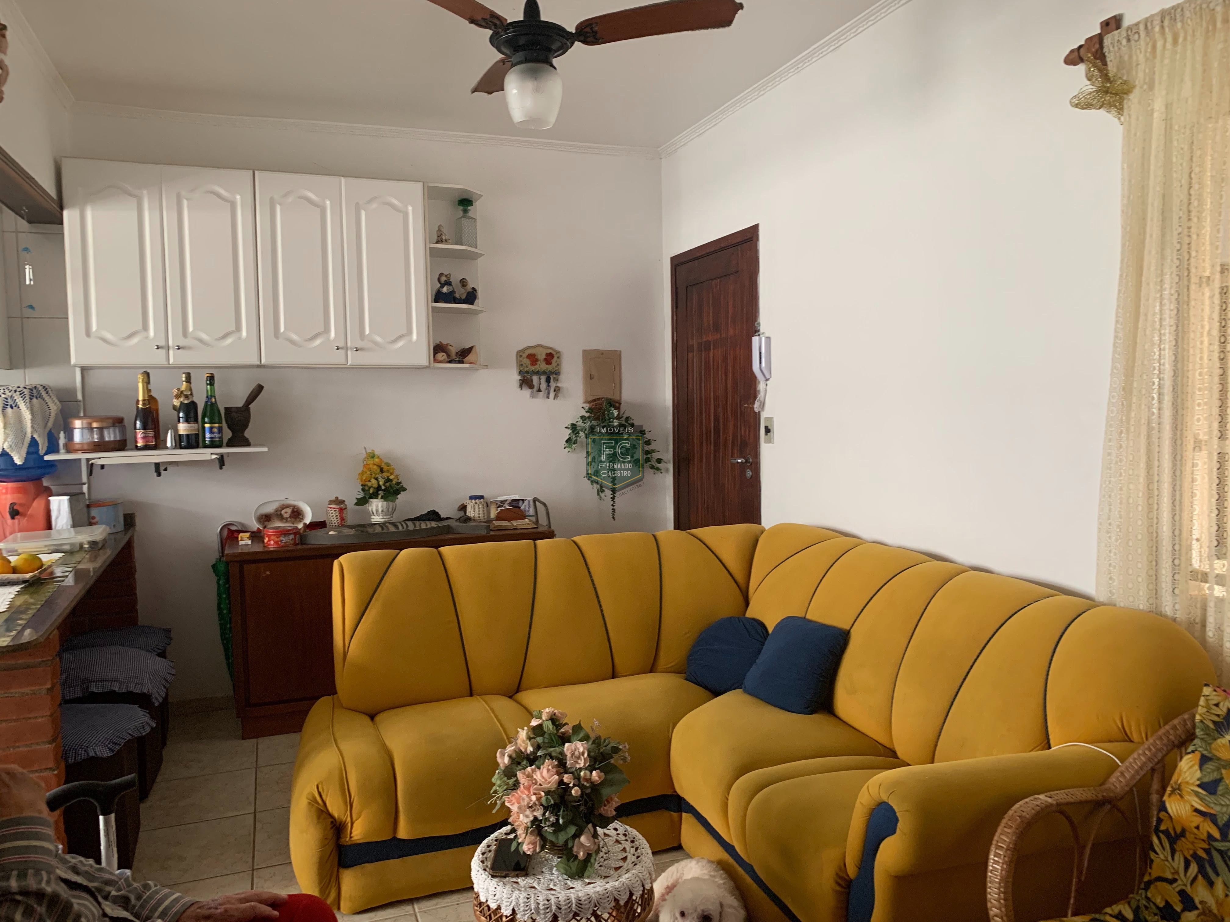 Apartamento 2 dormitórios 53 m2, a apenas 200 mts da praia, mobiliado, primeiro andar de escada, região central, vila atlântica, mongaguá - sp