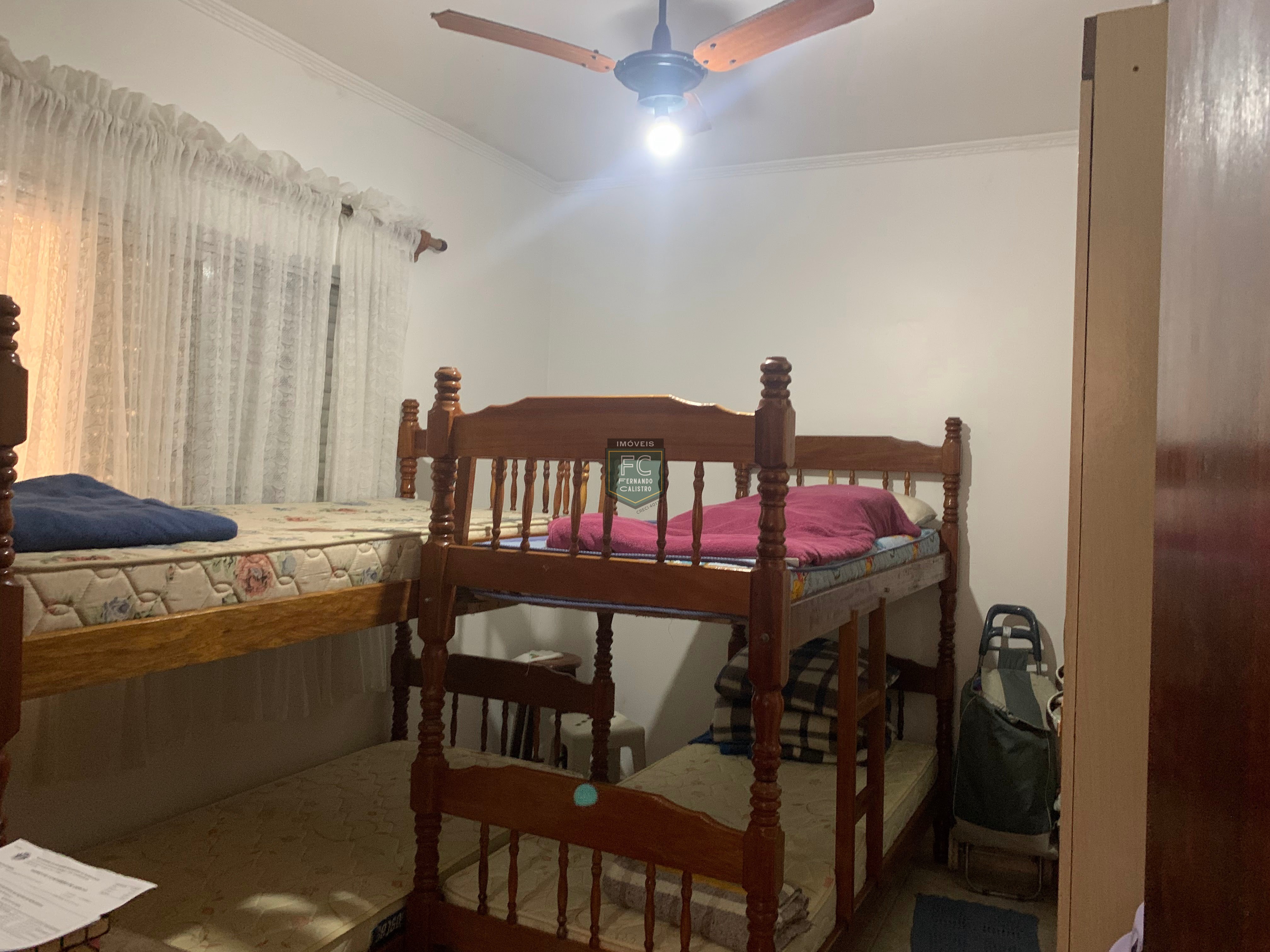 Apartamento 2 dormitórios 53 m2, a apenas 200 mts da praia, mobiliado, primeiro andar de escada, região central, vila atlântica, mongaguá - sp