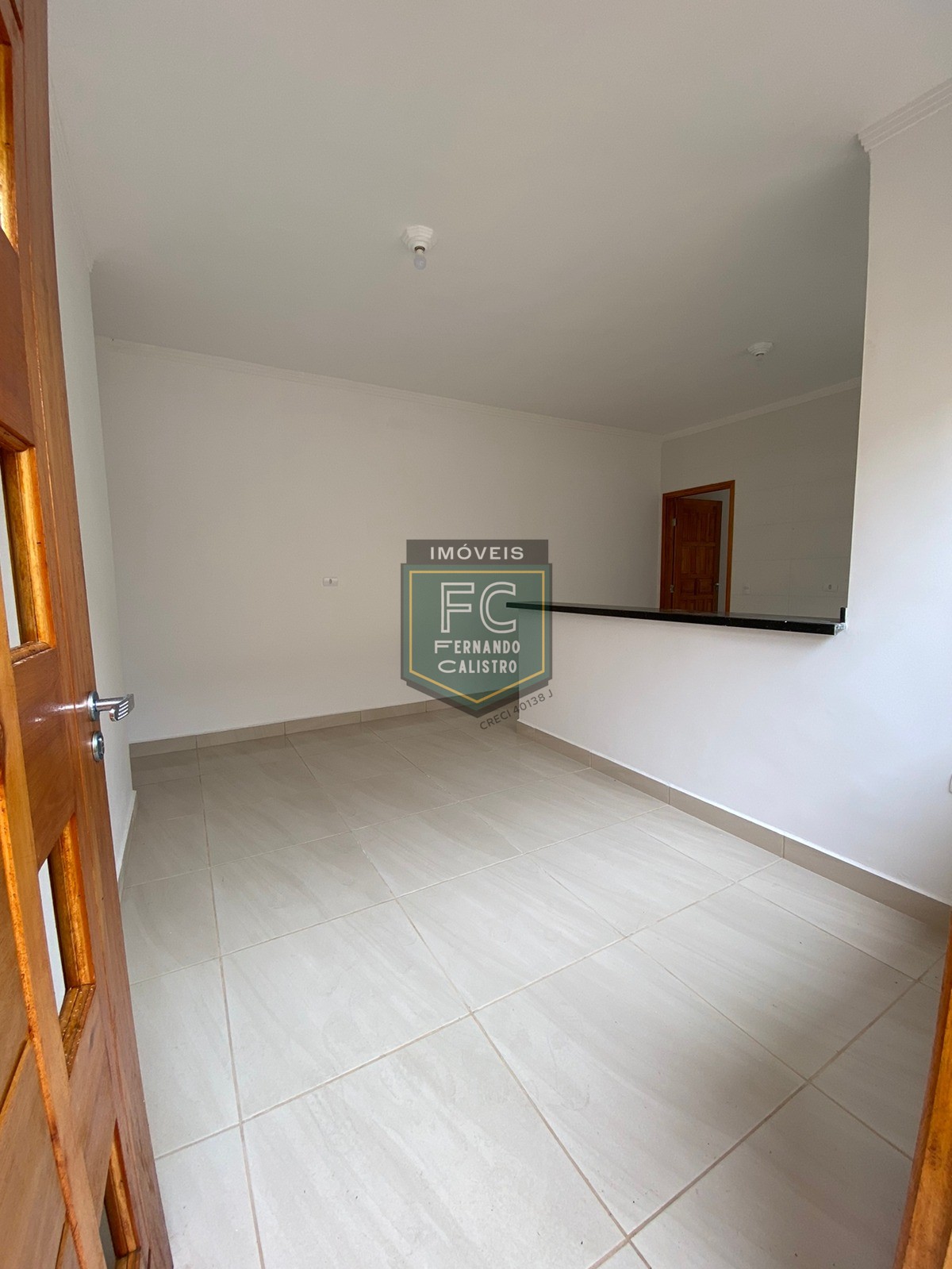 Casa nova isolada pronta 2 dormitórios (1 suíte), piscina c/