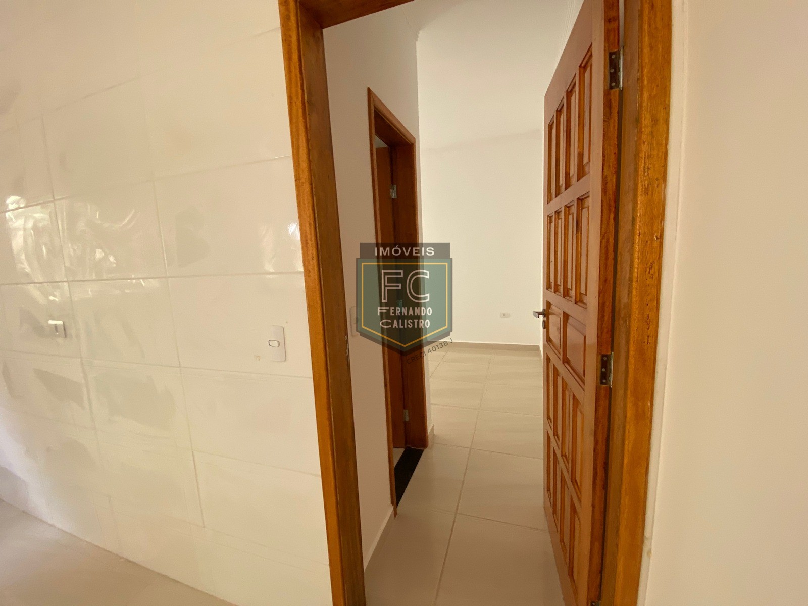 Casa nova geminada pronta 2 dormitórios (1 suíte), piscina c