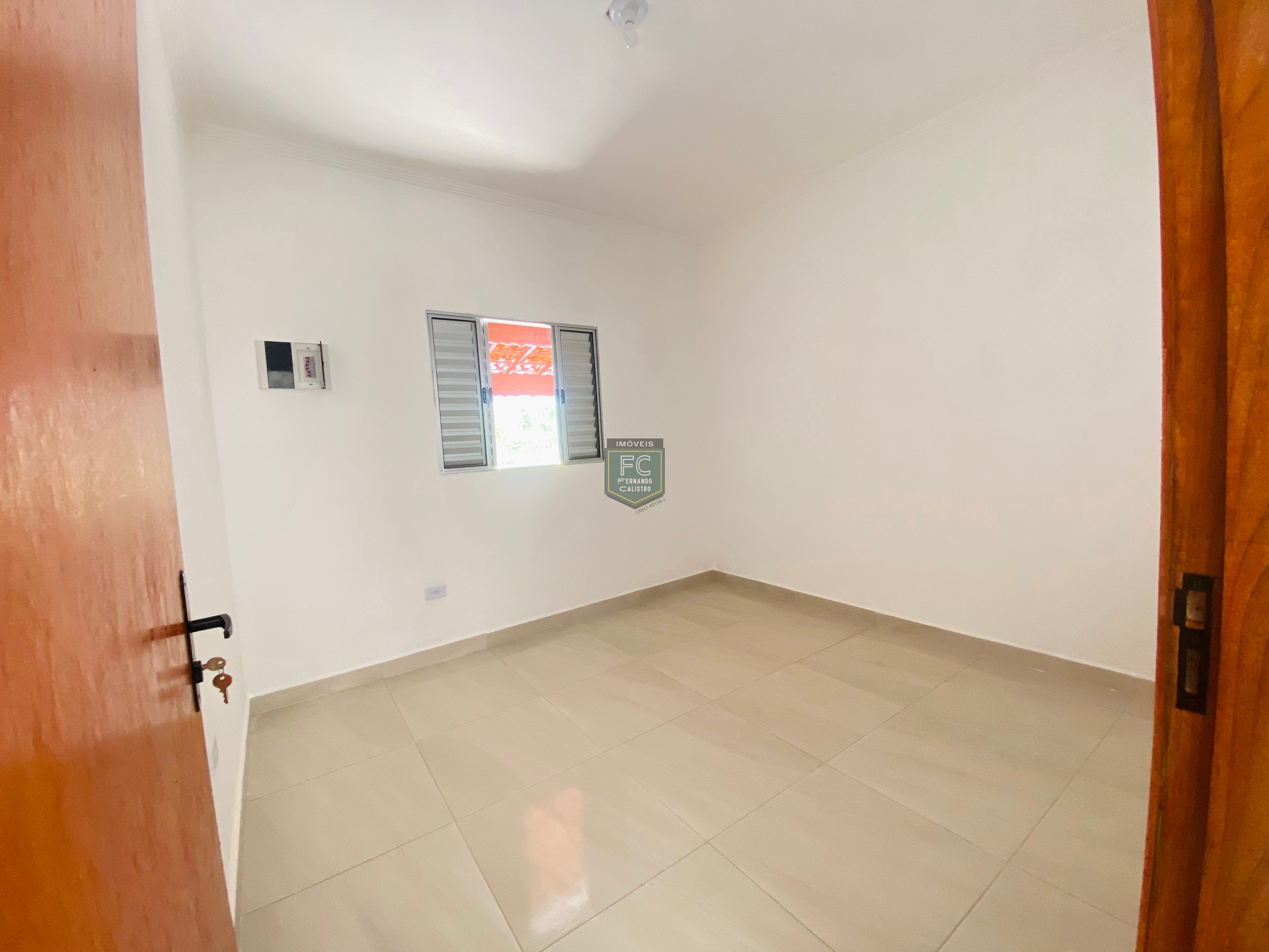 Casa térrea nova 2 dormitórios (1 suíte) pronta, perto da pr