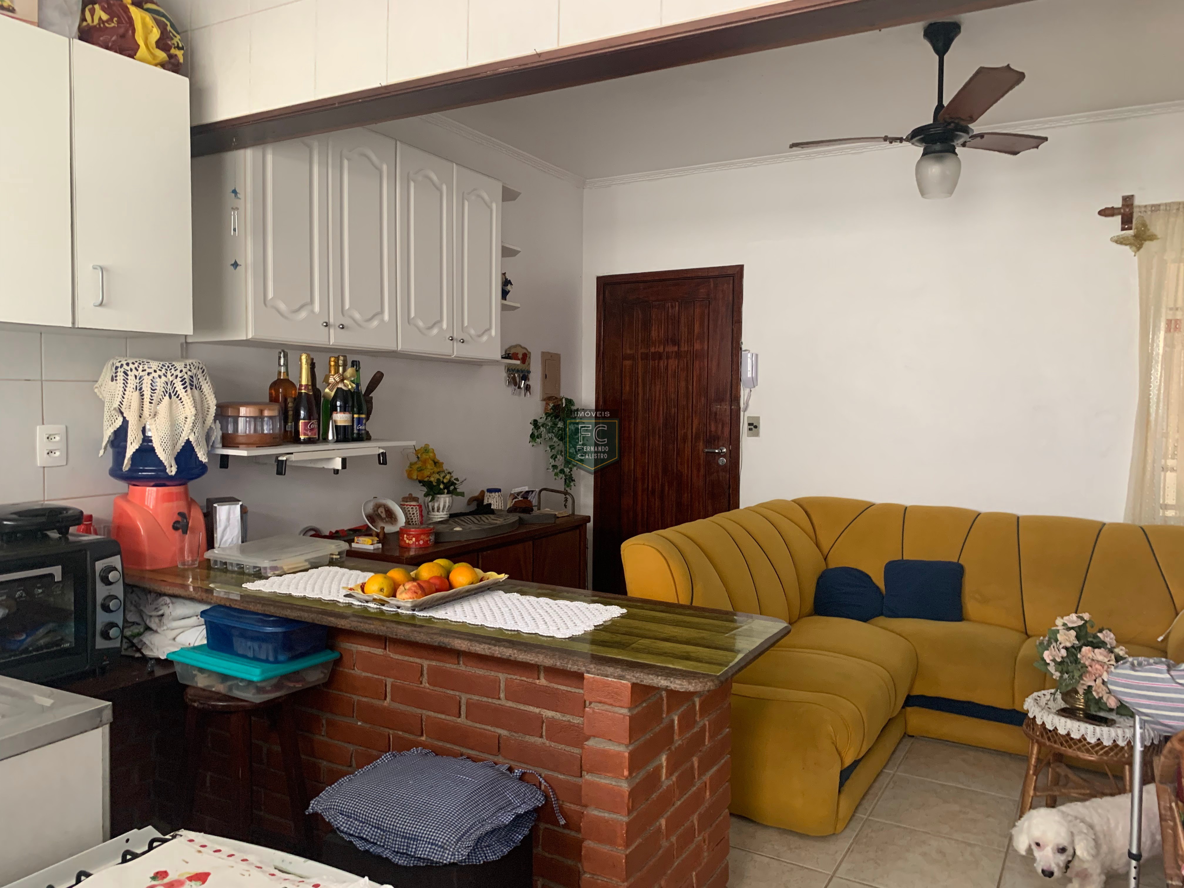 Apartamento 2 dormitórios 53 m2, a apenas 200 mts da praia, mobiliado, primeiro andar de escada, região central, vila atlântica, mongaguá - sp