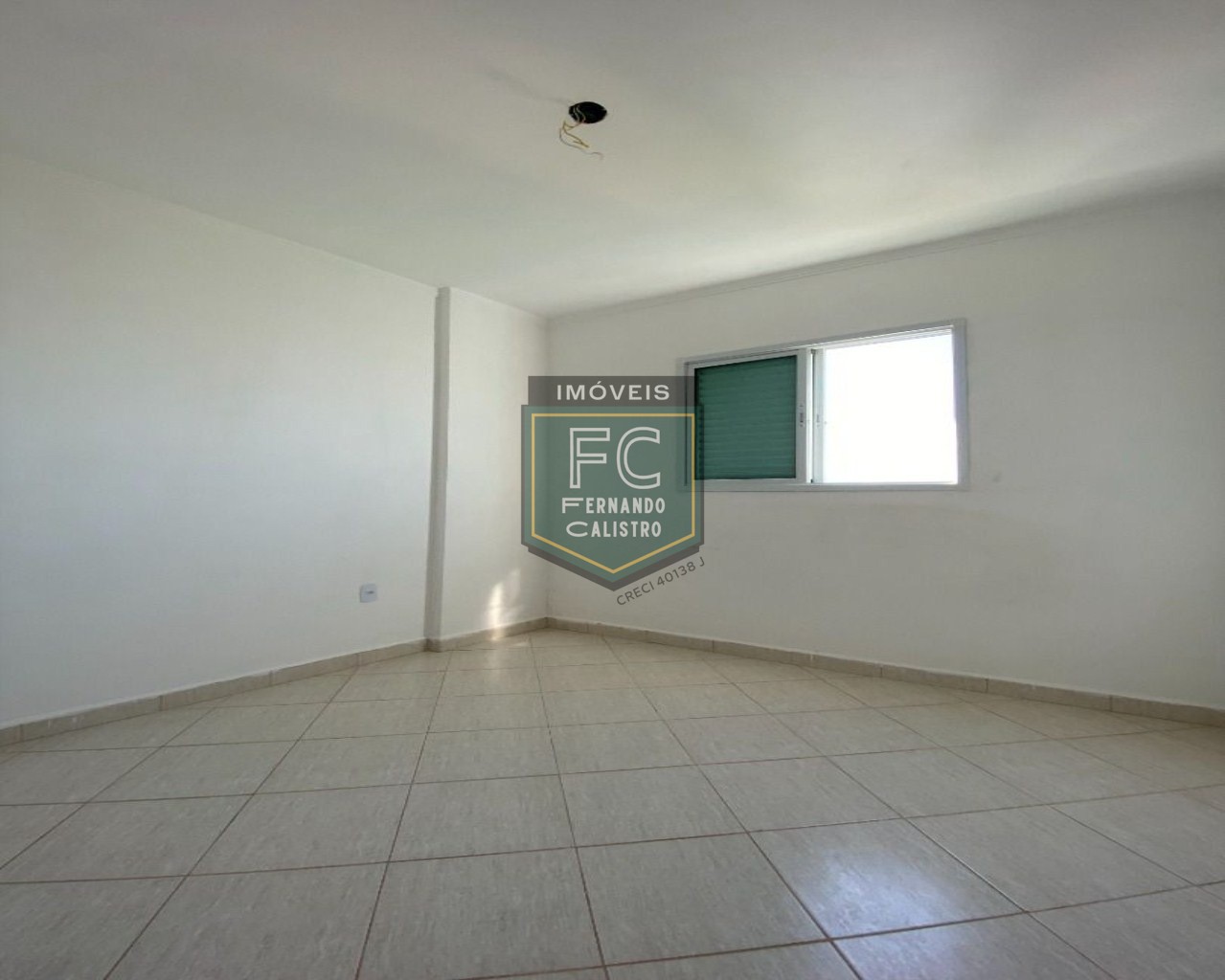 Apartamento novo 2 dormitórios (1 suíte c/ varanda), varanda