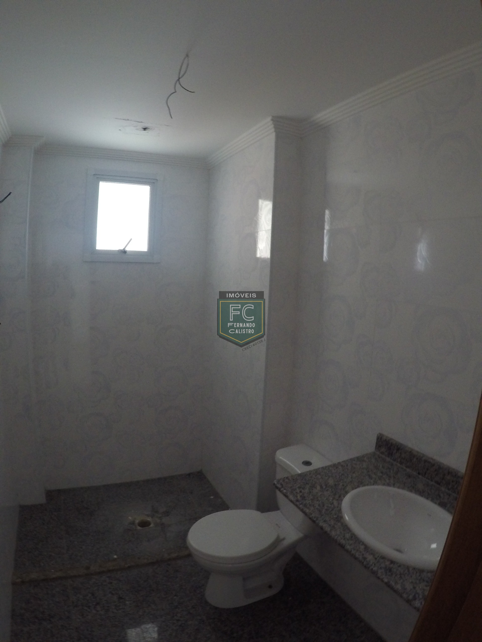 Apartamento Alto Padrão 3 Dormitórios (3 Suítes) 172m², Varanda Envidraçada c/ Vista p/ o Mar, Lazer Completo, 250 mts da Praia, Tupi, Praia Grande SP