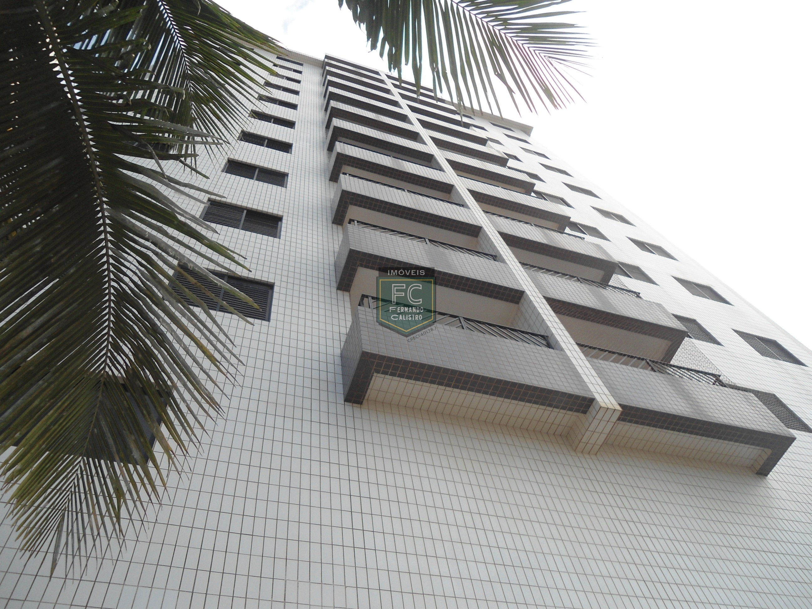 Apartamento 2 Dormitórios (1 Suíte) 89m², Móveis Planejados, Varanda c/ Vista p/ o Mar, Financiamento Bancário, Jd. Marina, Local Nobre, Mongaguá/SP