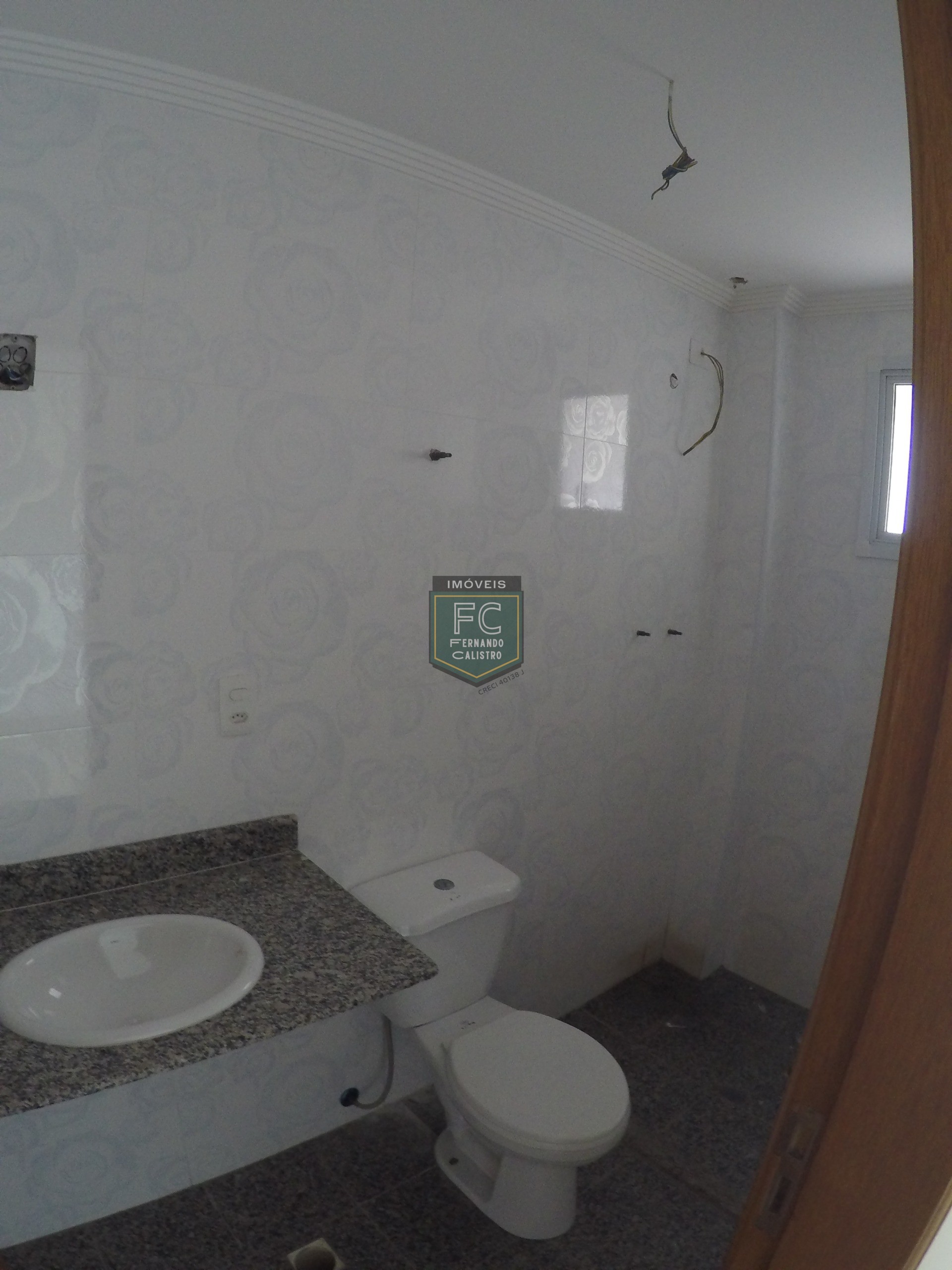 Apartamento Alto Padrão 3 Dormitórios (3 Suítes) 172m², Varanda Envidraçada c/ Vista p/ o Mar, Lazer Completo, 250 mts da Praia, Tupi, Praia Grande SP
