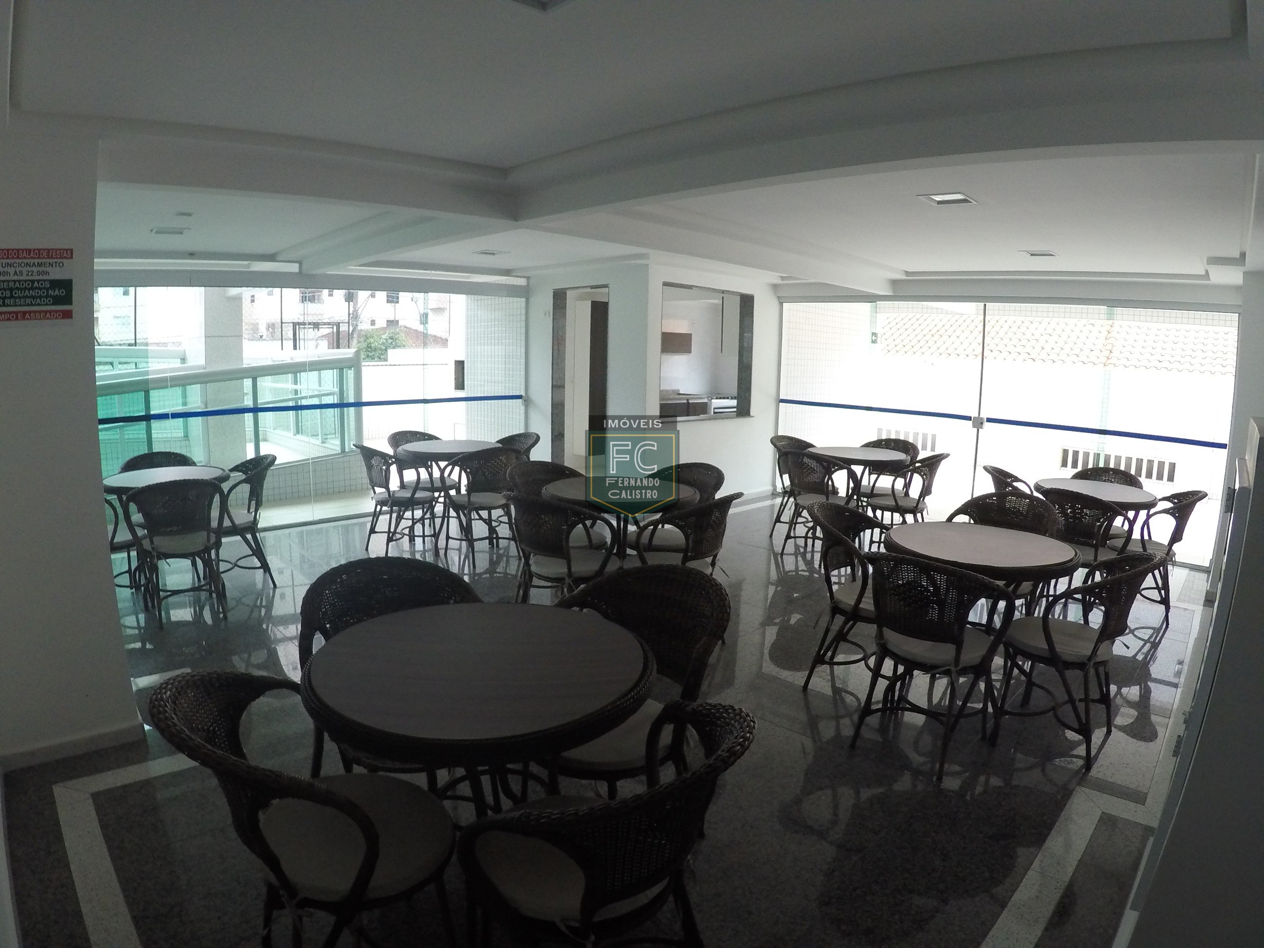 Apartamento Alto Padrão 3 Dormitórios (3 Suítes) 172m², Varanda Envidraçada c/ Vista p/ o Mar, Lazer Completo, 250 mts da Praia, Tupi, Praia Grande SP
