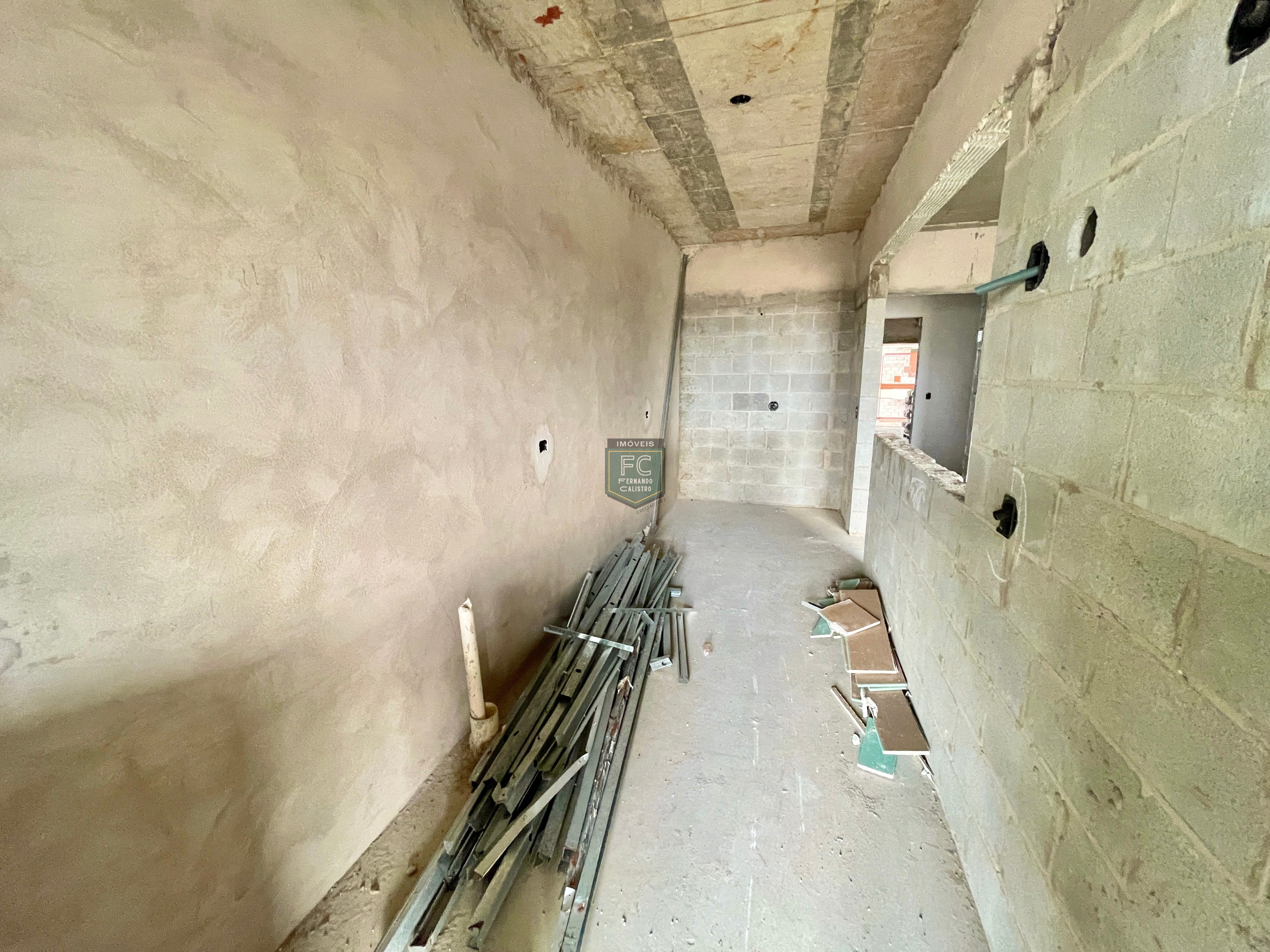 Apartamento alto padrão 3 dormitórios (1 suíte) frente, varanda gourmet c/ vista p/ o mar, 2 vagas, em obras: out 23, v. Caiçara, praia grande/sp