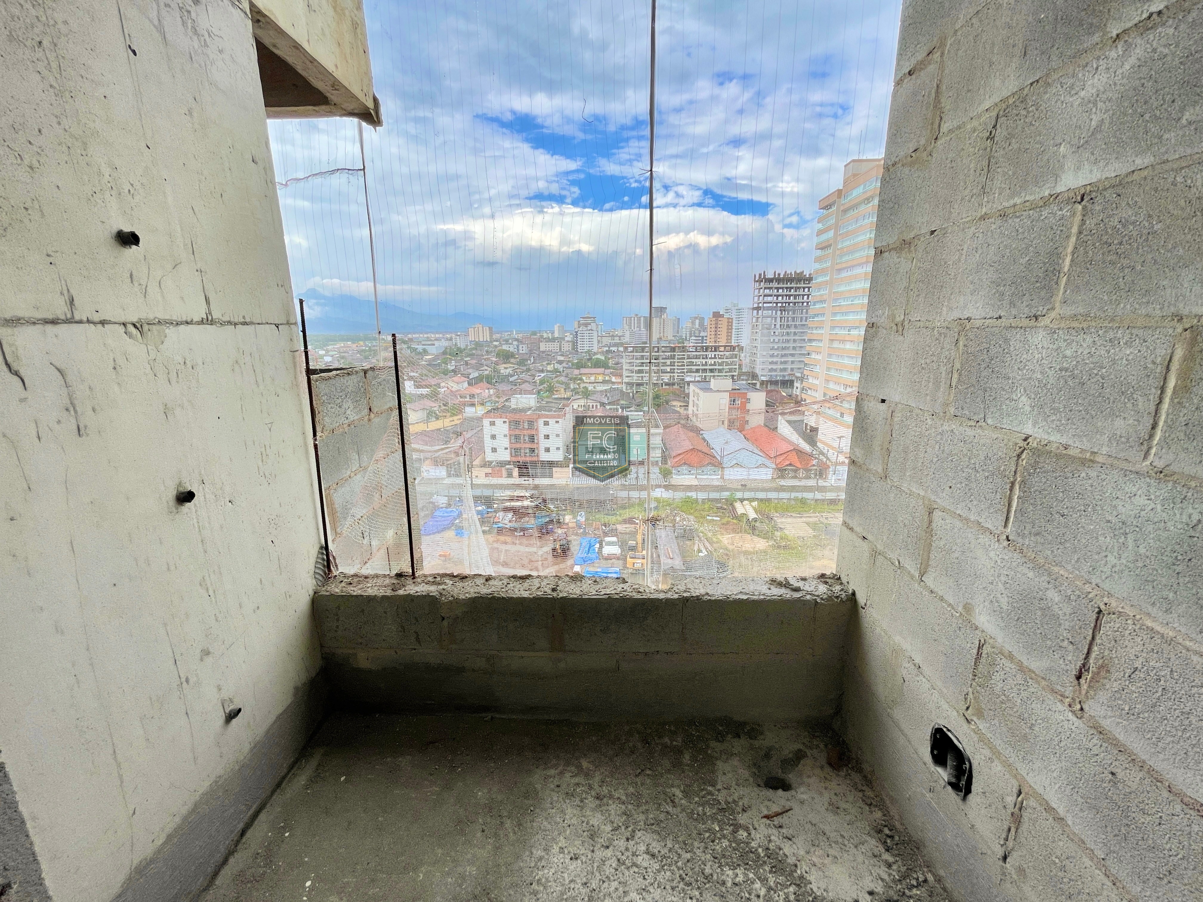 Apartamento alto padrão 3 dormitórios (1 suíte) frente, varanda gourmet c/ vista p/ o mar, 2 vagas, em obras: out 23, v. Caiçara, praia grande/sp