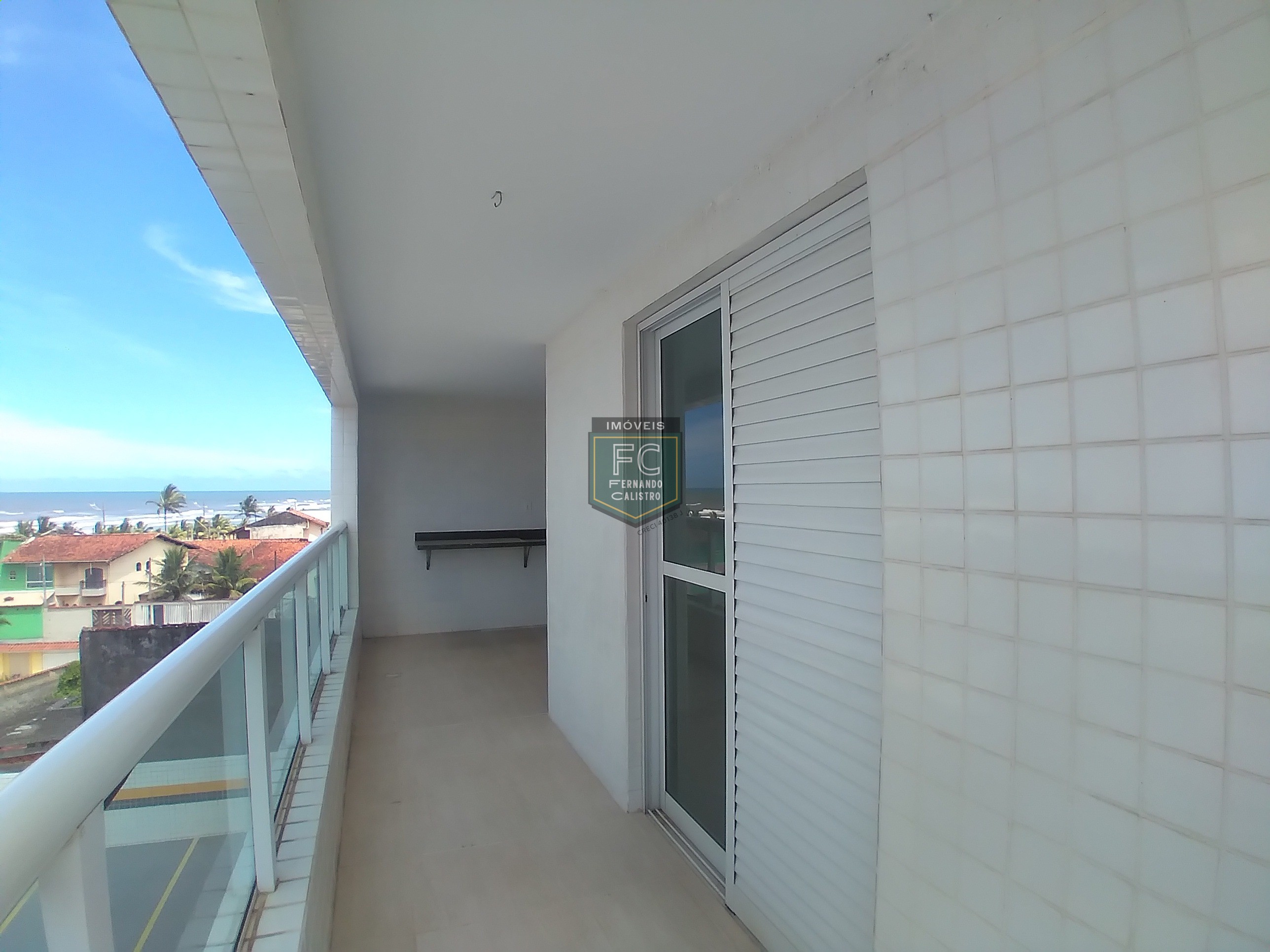 Apartamento novo alto padrão frente 2 dormitórios (1 suíte),
