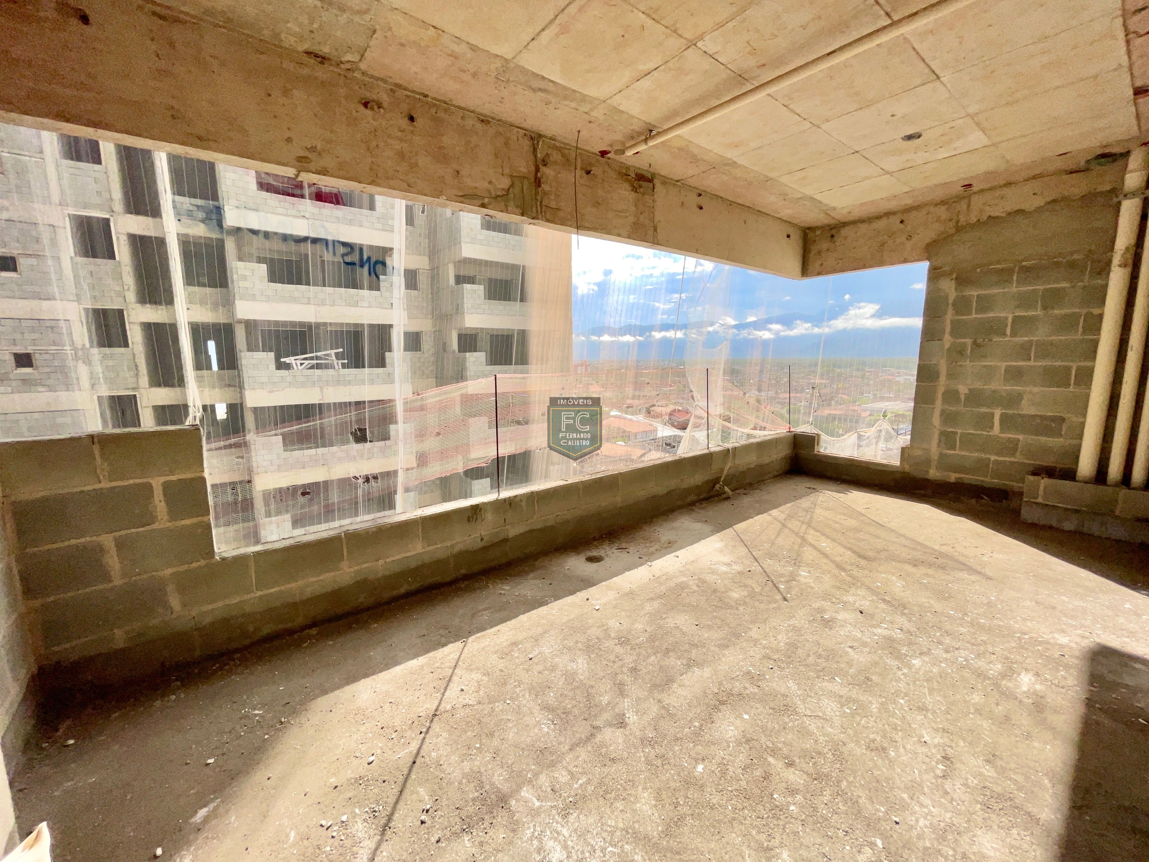 Apartamento alto padrão 2 dormitórios (1 suíte), varanda gou