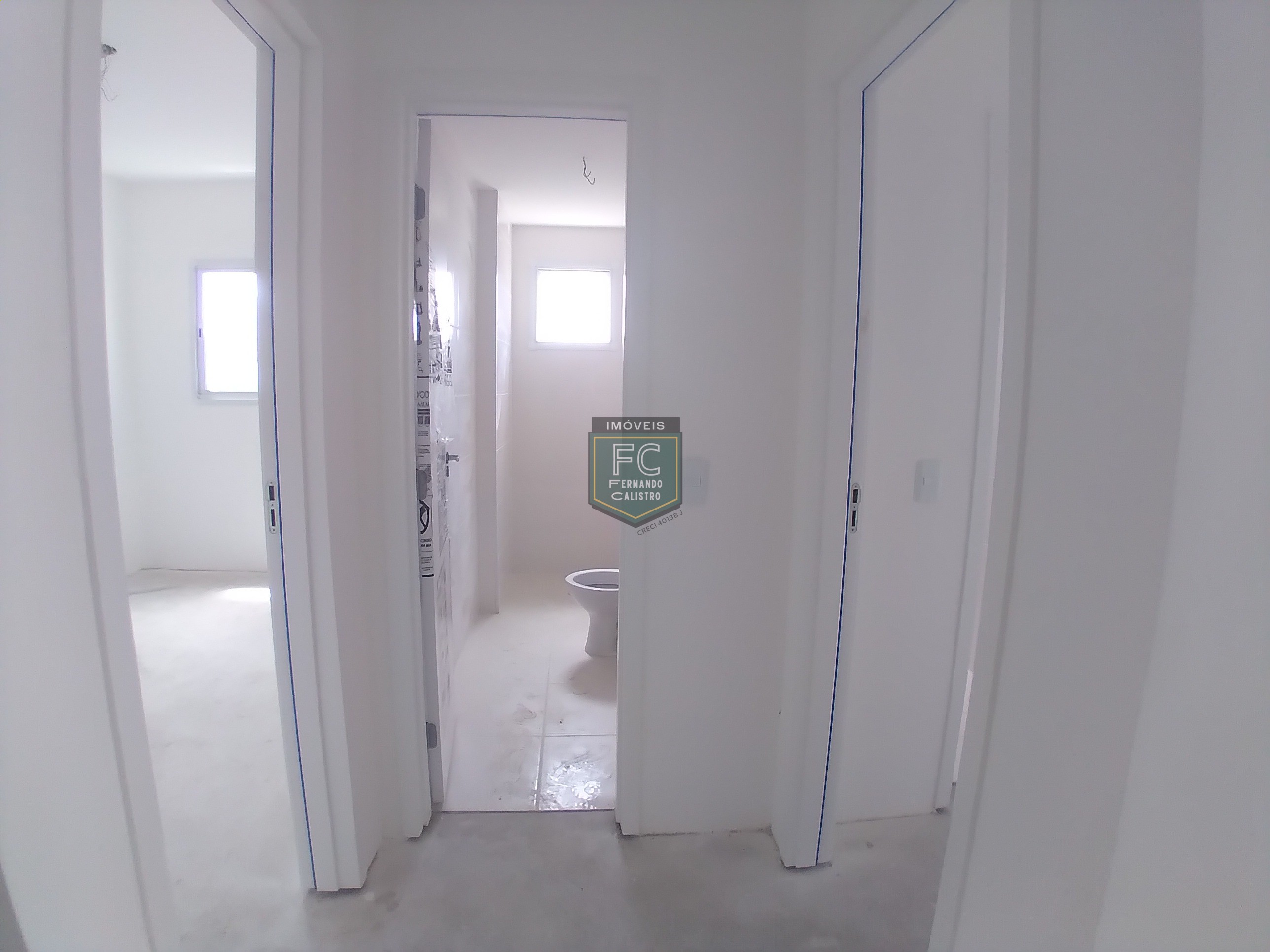 Apartamento novo alto padrão frente 2 dormitórios (1 suíte), entregue c/ revestimentos e vidros, lazer clube, varanda gourmet c/vista mar, mongaguá/sp