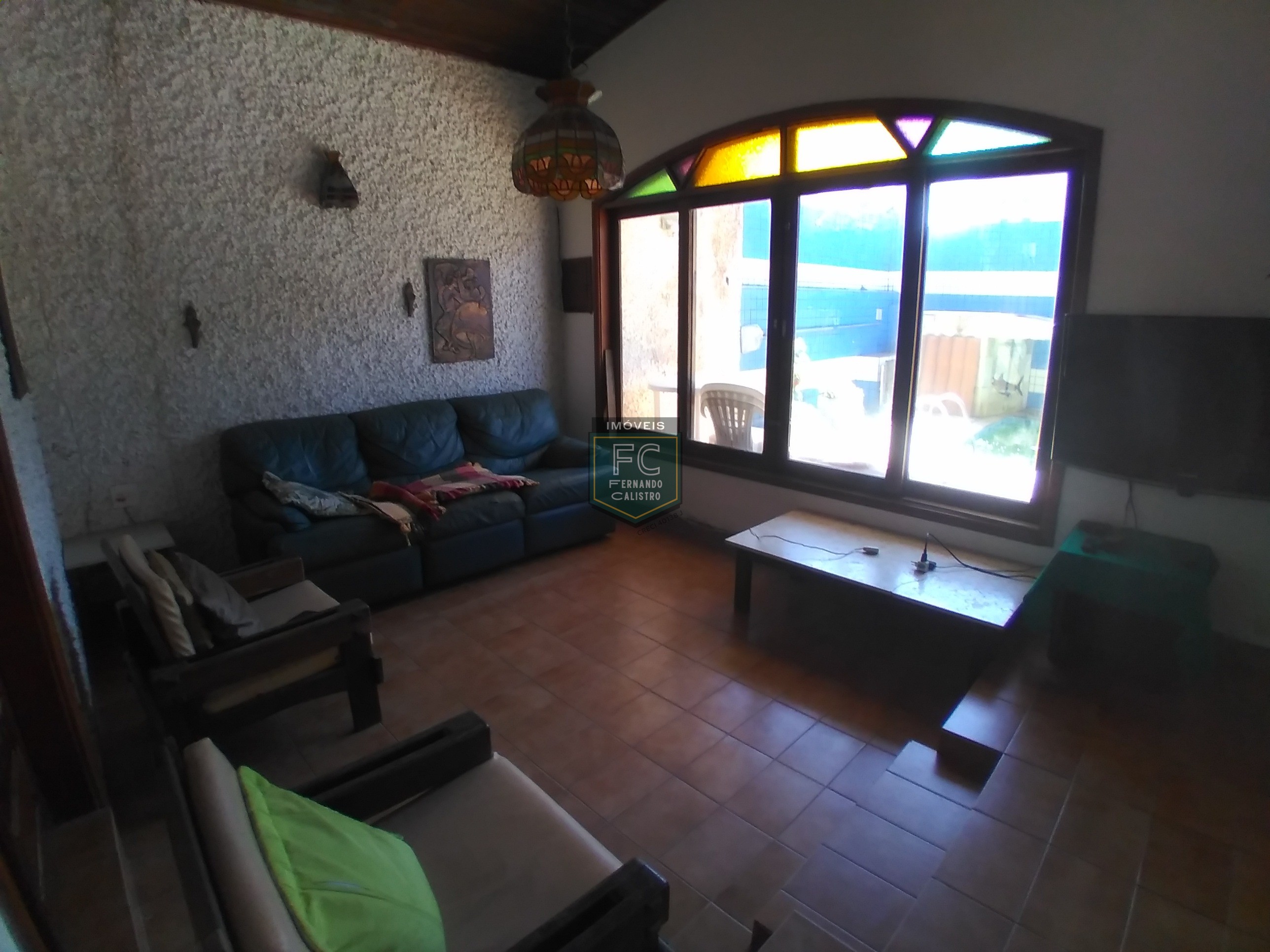 Casa lote inteiro 3 dormitórios (1 suíte), piscina, área gourmet, 6 vagas, edícula, a passos da praia, aceita financiamento, jd. Marina, mongaguá/sp