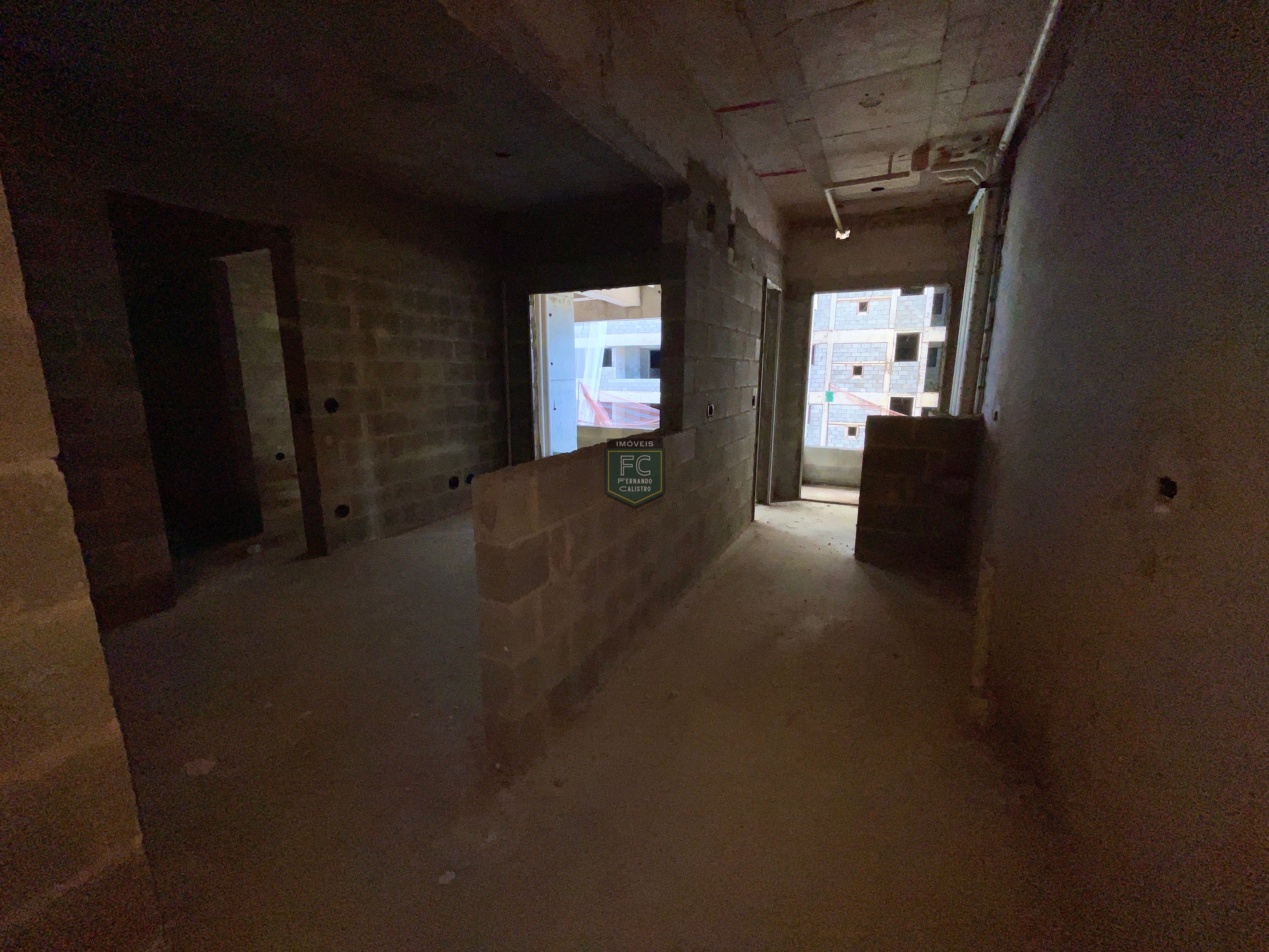 Apartamento alto padrão 2 dormitórios (1 suíte), varanda gourmet c/ vista p/ o mar, 1 vaga, lazer clube, em obras: out 23, v. Caiçara, praia grande/sp