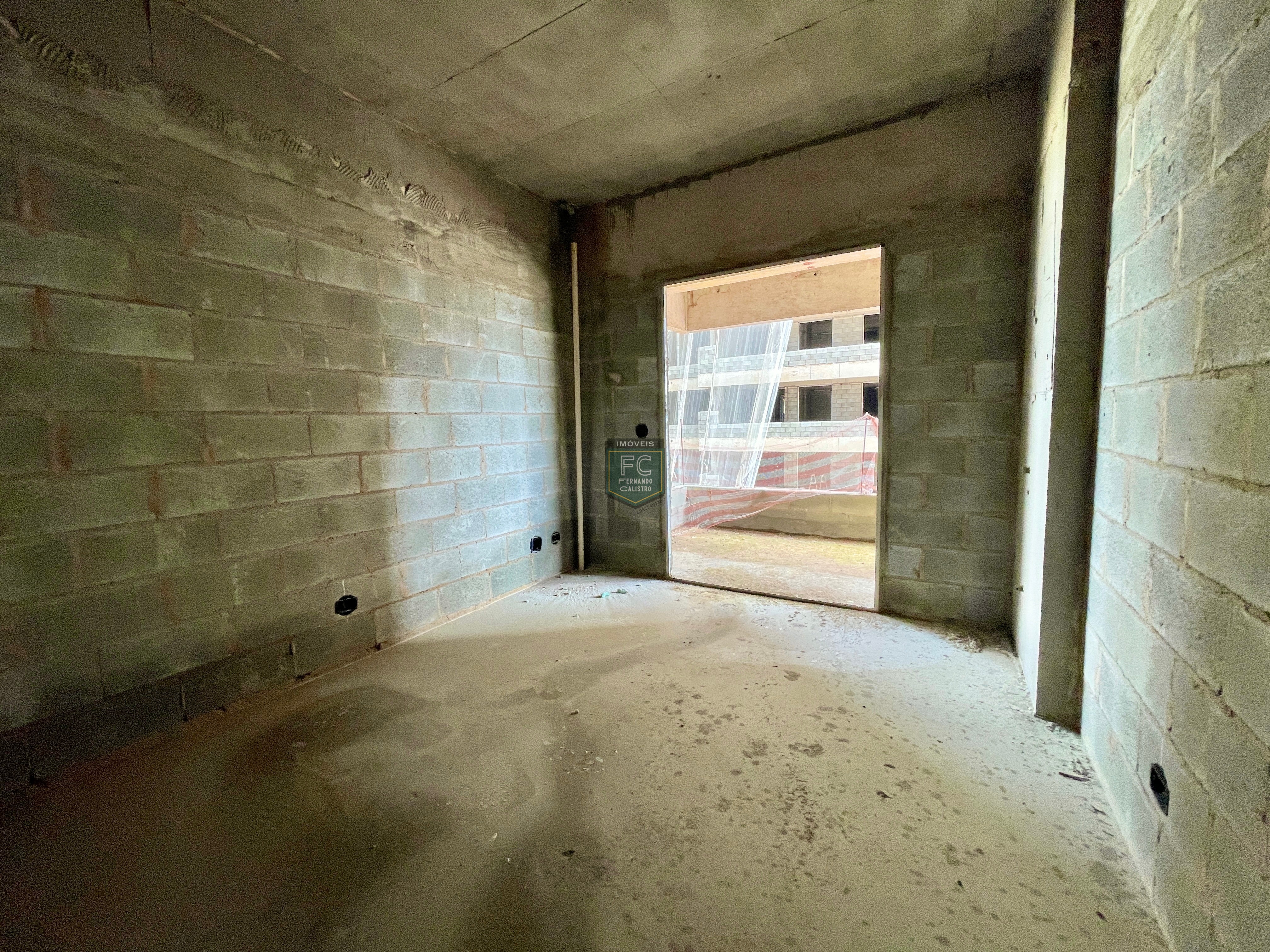 Apartamento alto padrão 2 dormitórios (1 suíte), varanda gourmet c/ vista p/ o mar, 1 vaga, lazer clube, em obras: out 23, v. Caiçara, praia grande/sp