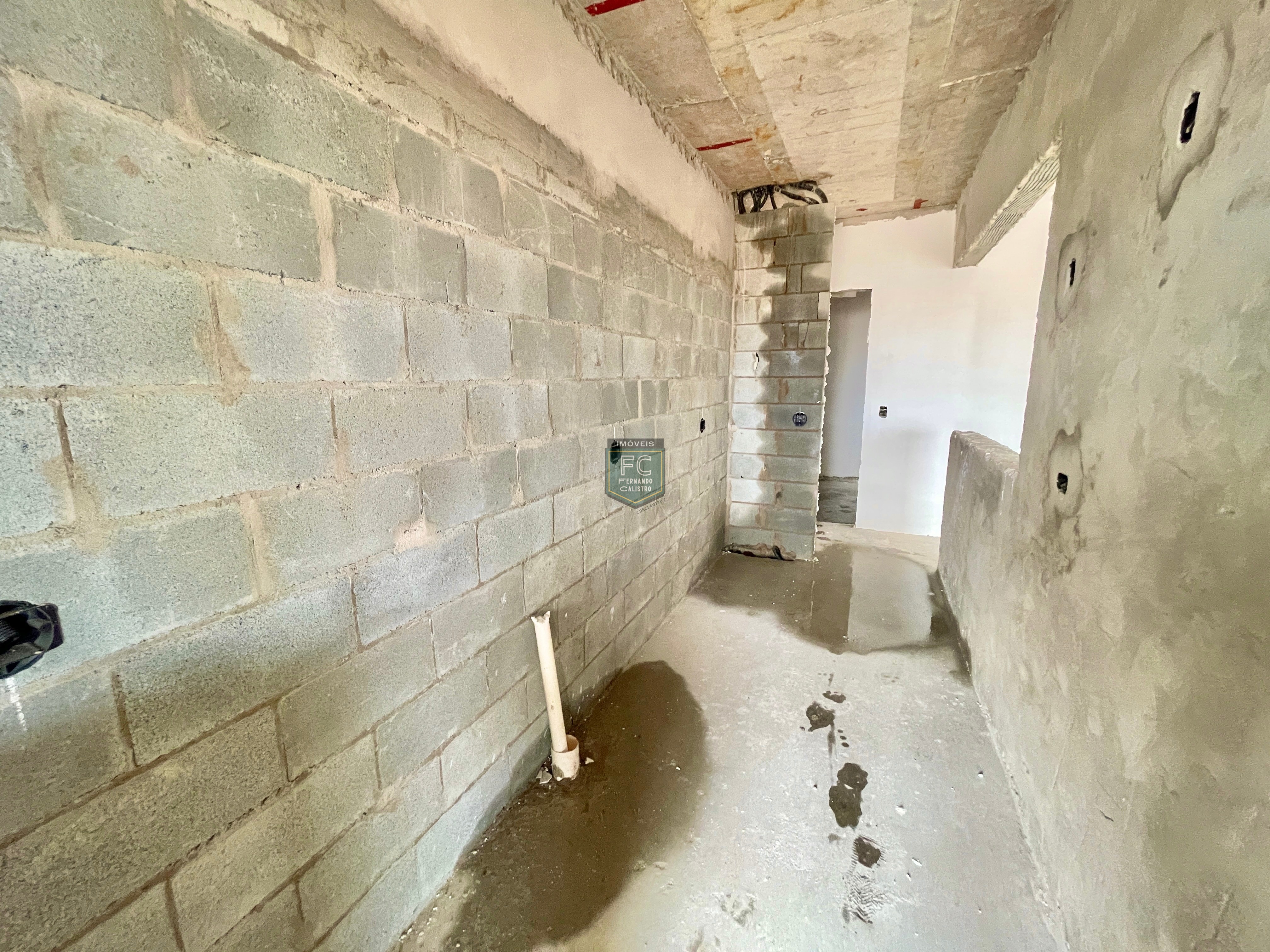 Apartamento alto padrão 2 dormitórios (1 suíte), varanda gourmet c/ vista p/ o mar, 1 vaga, lazer clube, em obras: out 23, v. Caiçara, praia grande/sp