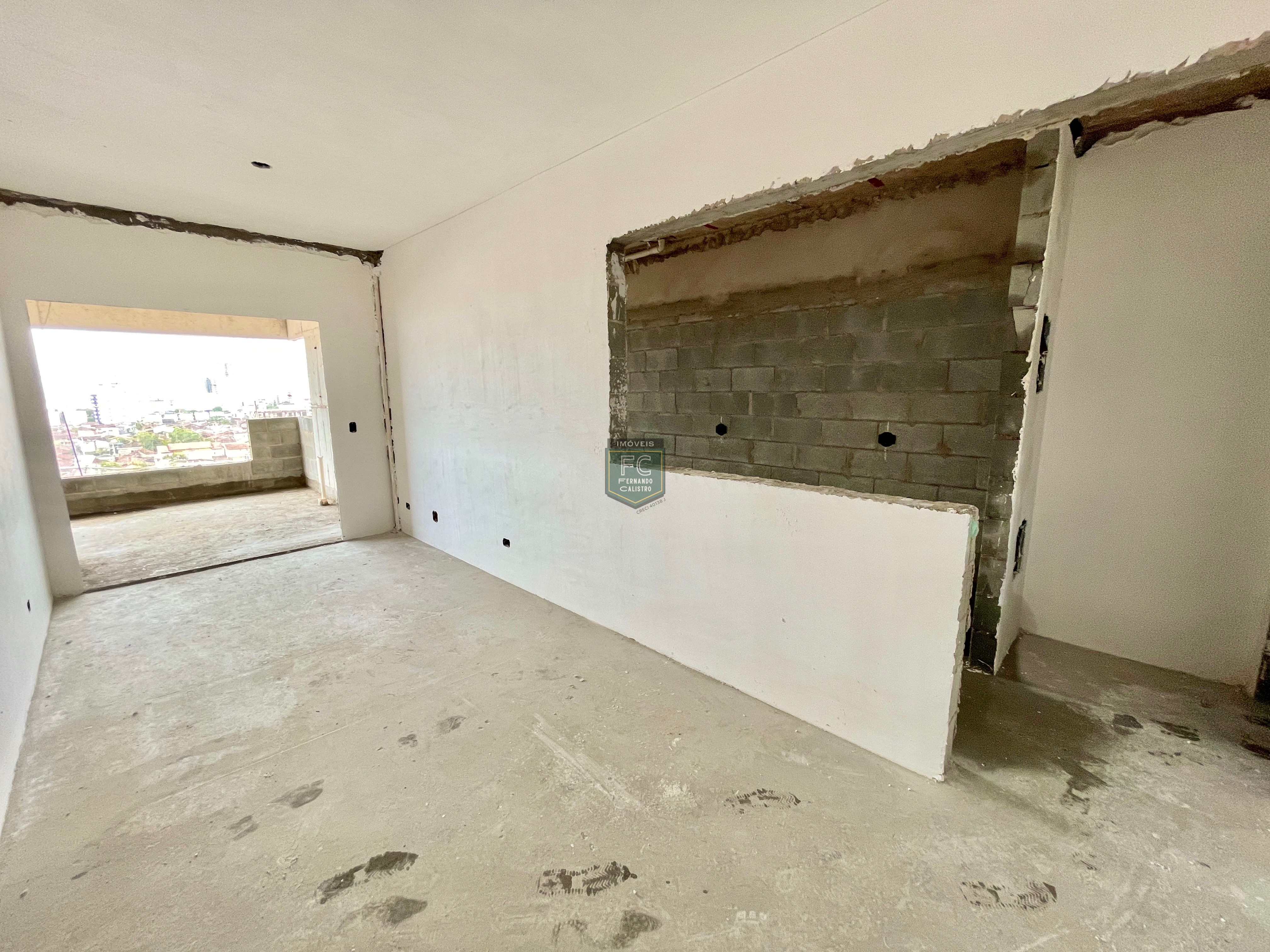 Apartamento alto padrão 2 dormitórios (1 suíte), varanda gourmet c/ vista p/ o mar, 1 vaga, lazer clube, em obras: out 23, v. Caiçara, praia grande/sp