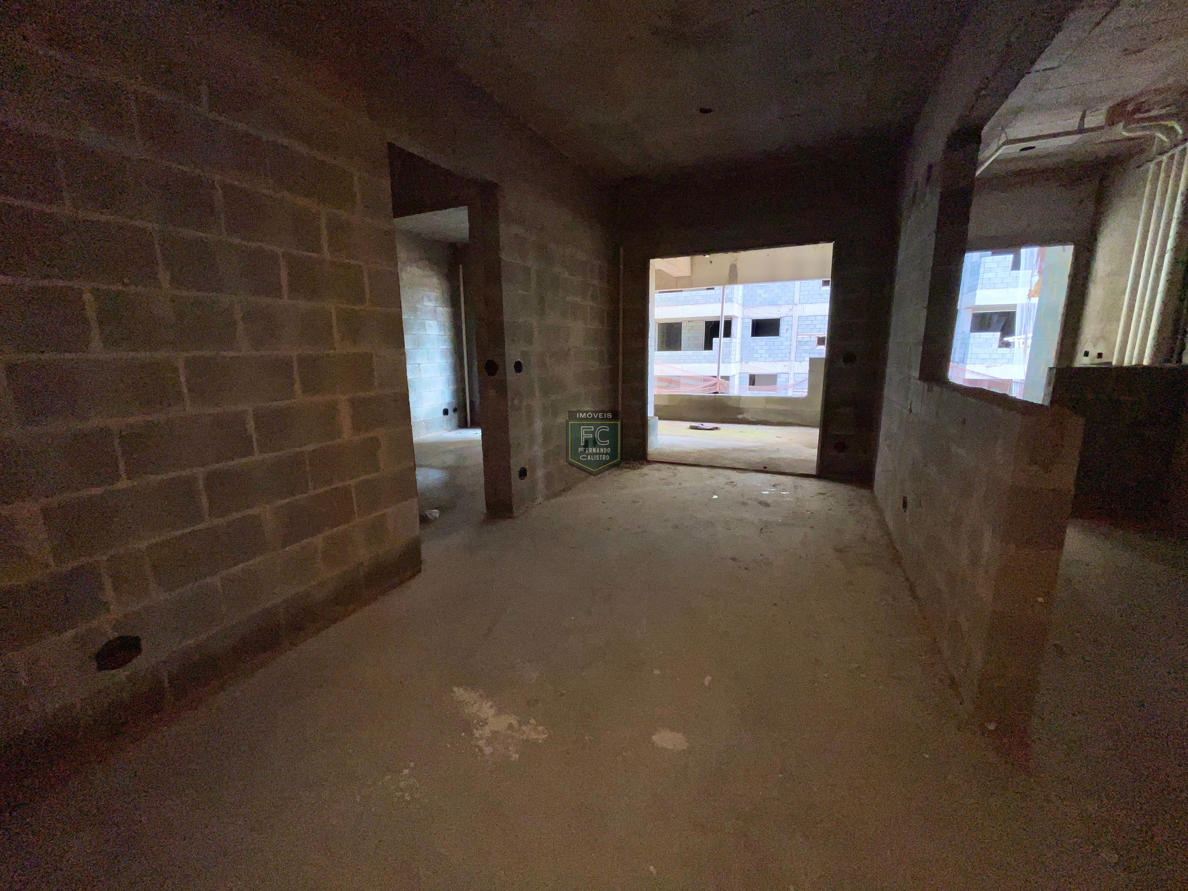 Apartamento alto padrão 2 dormitórios (1 suíte), varanda gourmet c/ vista p/ o mar, 1 vaga, lazer clube, em obras: out 23, v. Caiçara, praia grande/sp